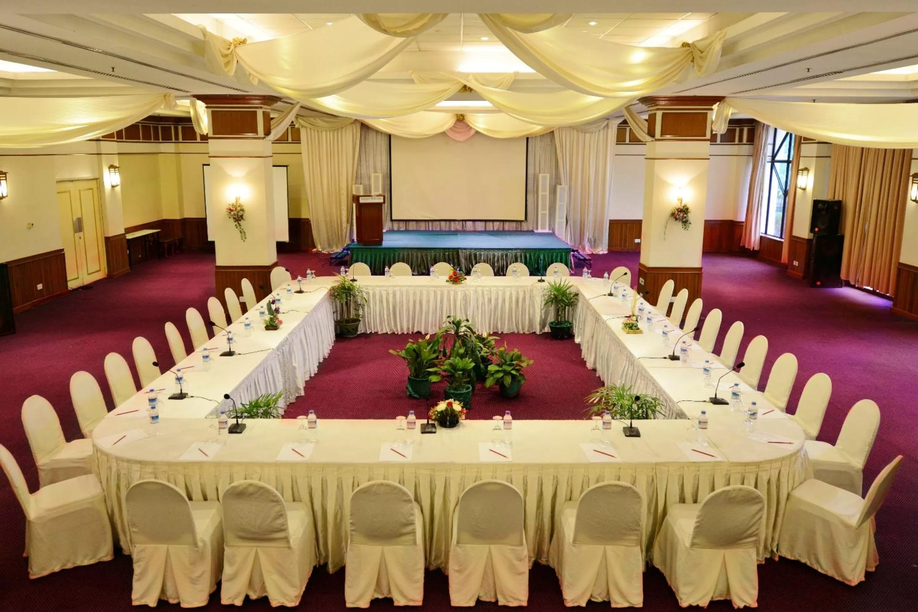 Banquet/Function facilities in Summit Parkview Yangon