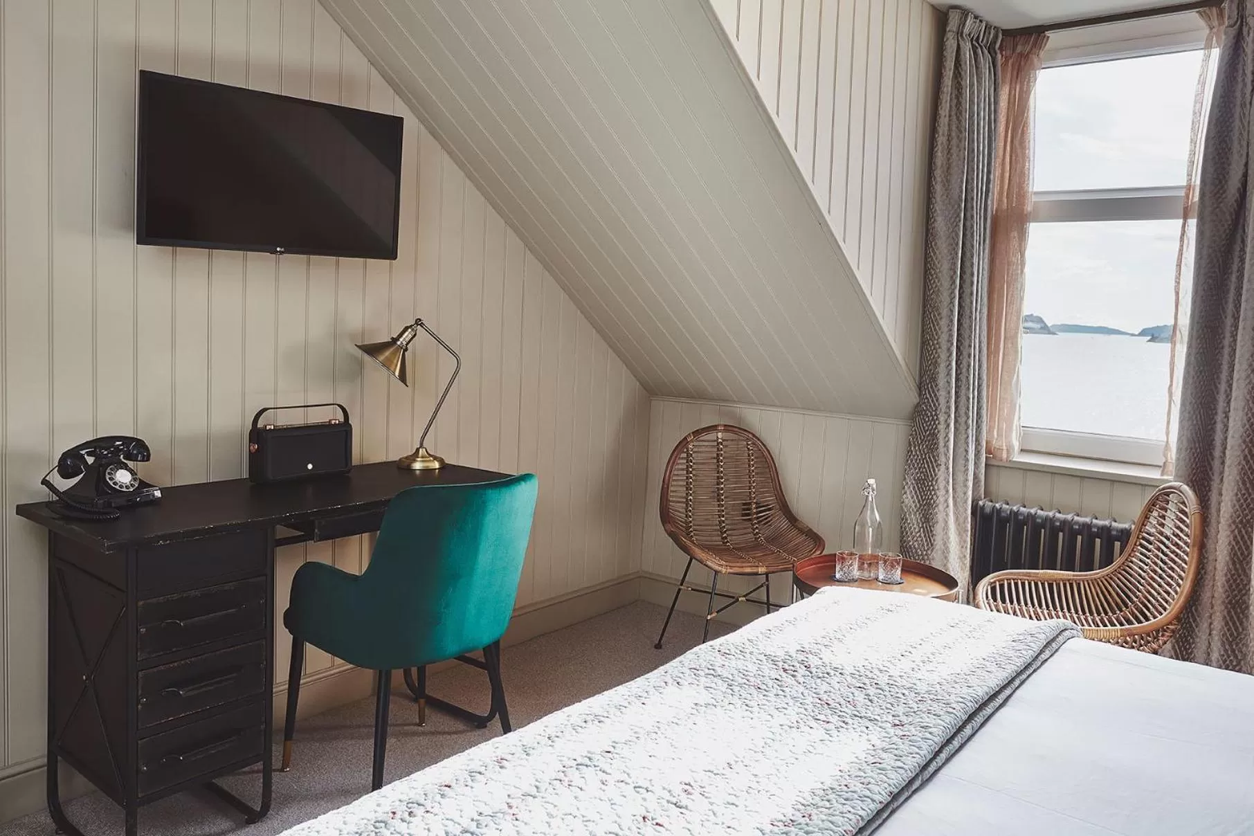 Decorative detail, Bed in No.26 By The Sea