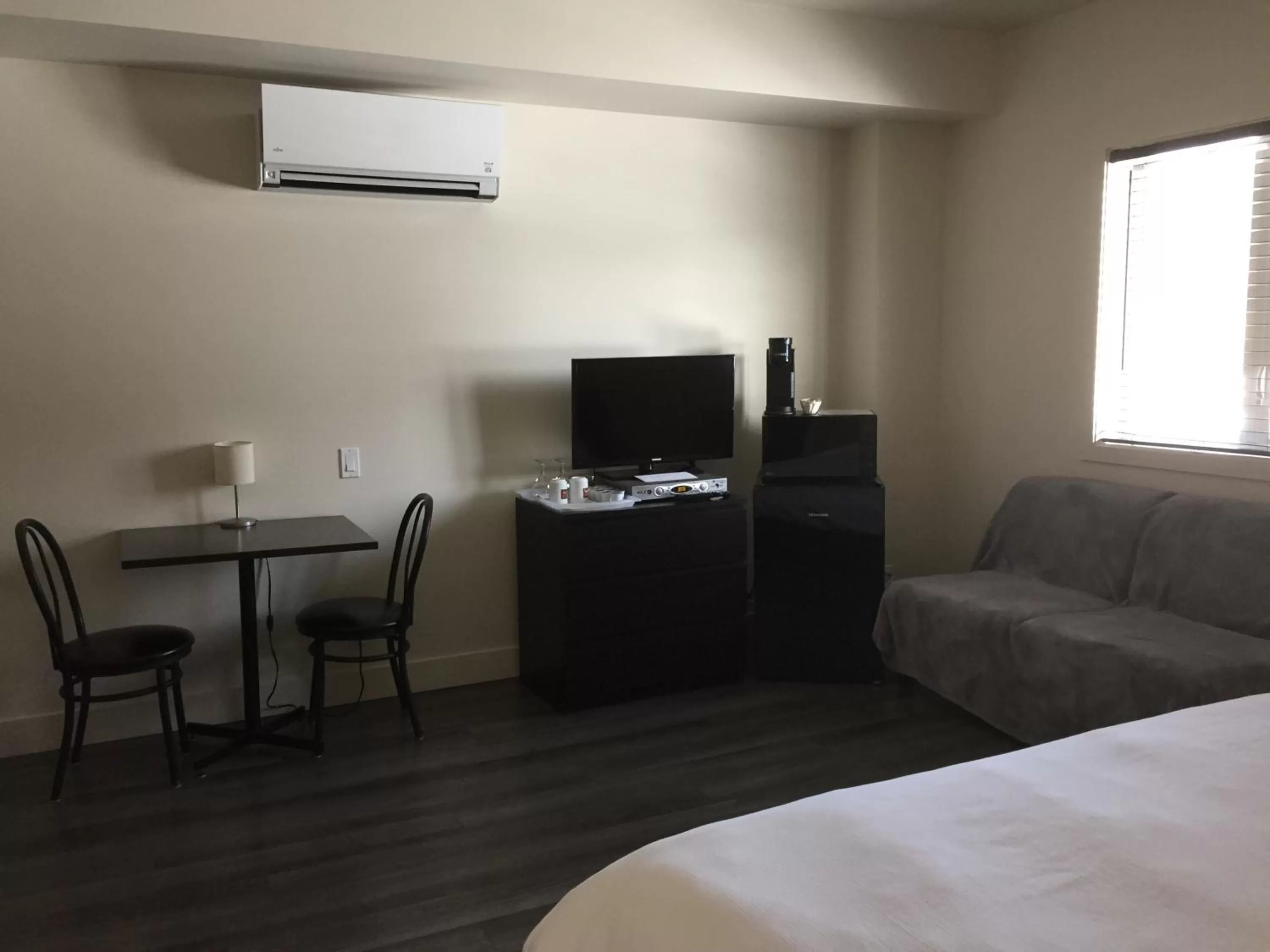 TV/Entertainment Center in Orange Bistro