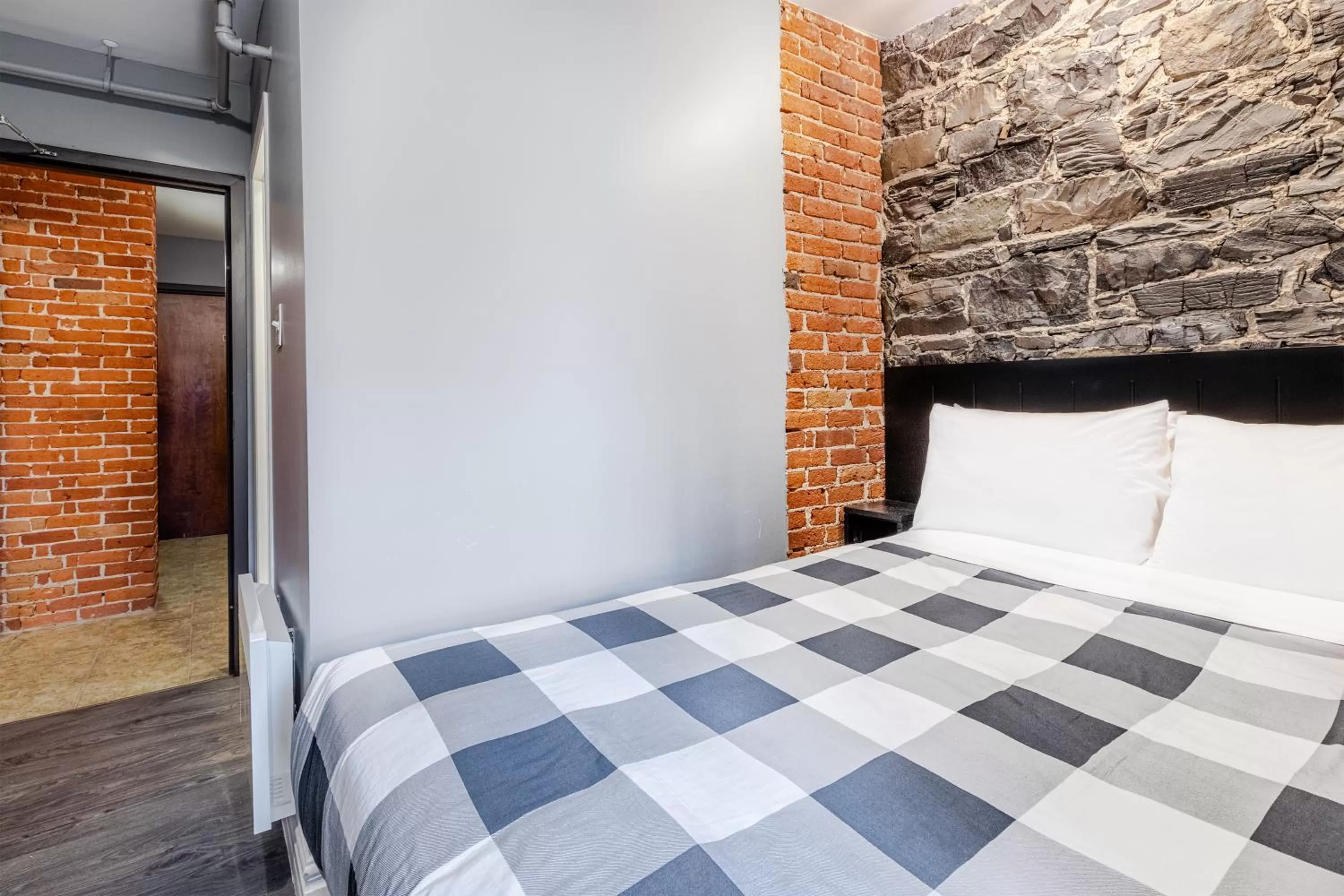 Bed in Hotel Maison du Général