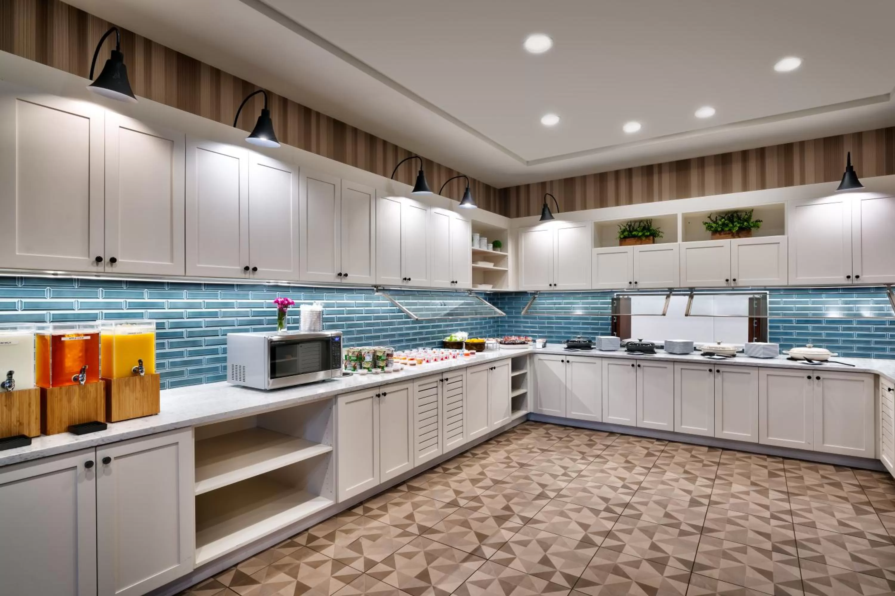 Breakfast in Hyatt Place Fayetteville/Springdale