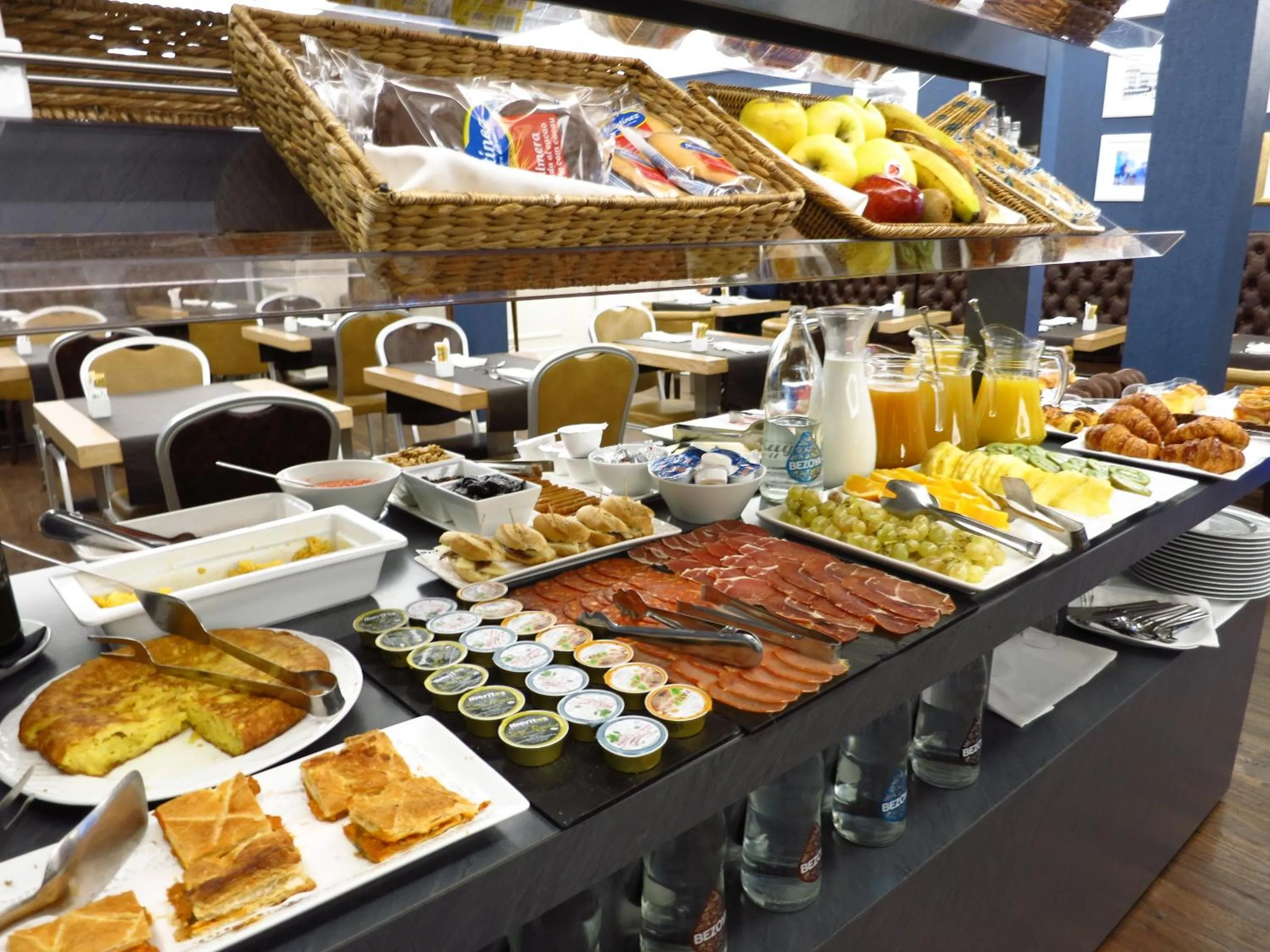 Breakfast in Hotel Boutique Catedral