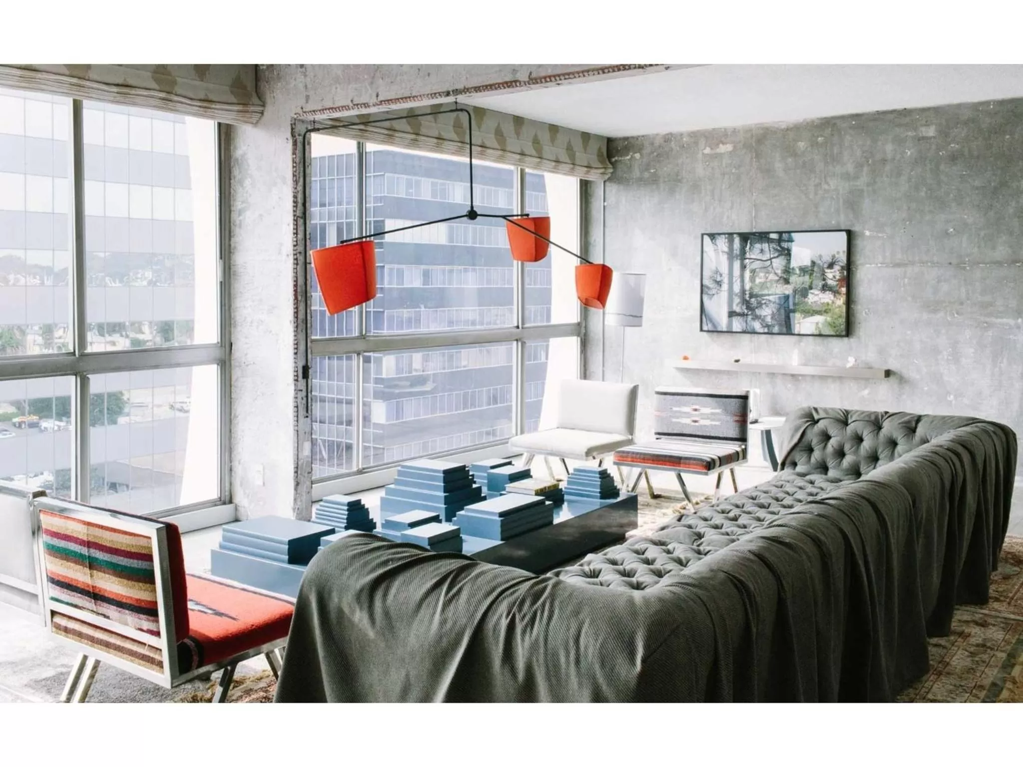 Living room, Bed in The LINE Hotel LA