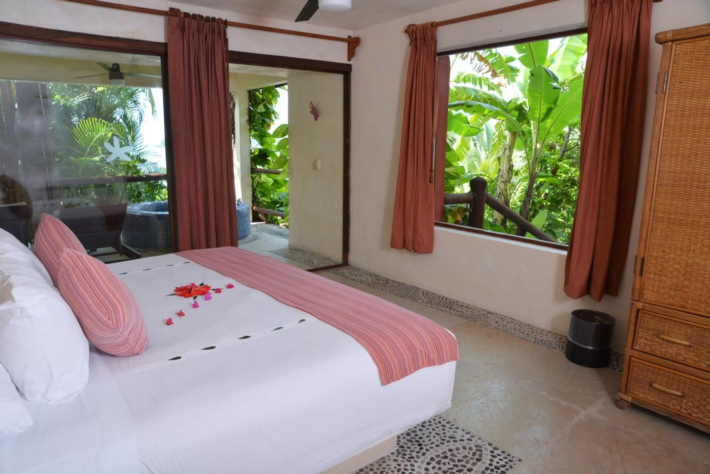 Bed in Hotel Aura del Mar