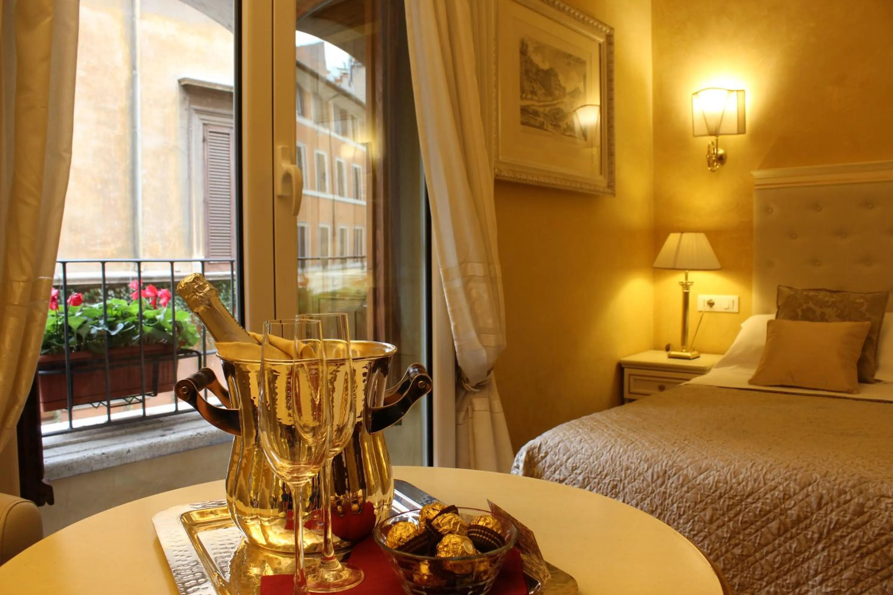 Photo of the whole room, Bed in Locanda Navona