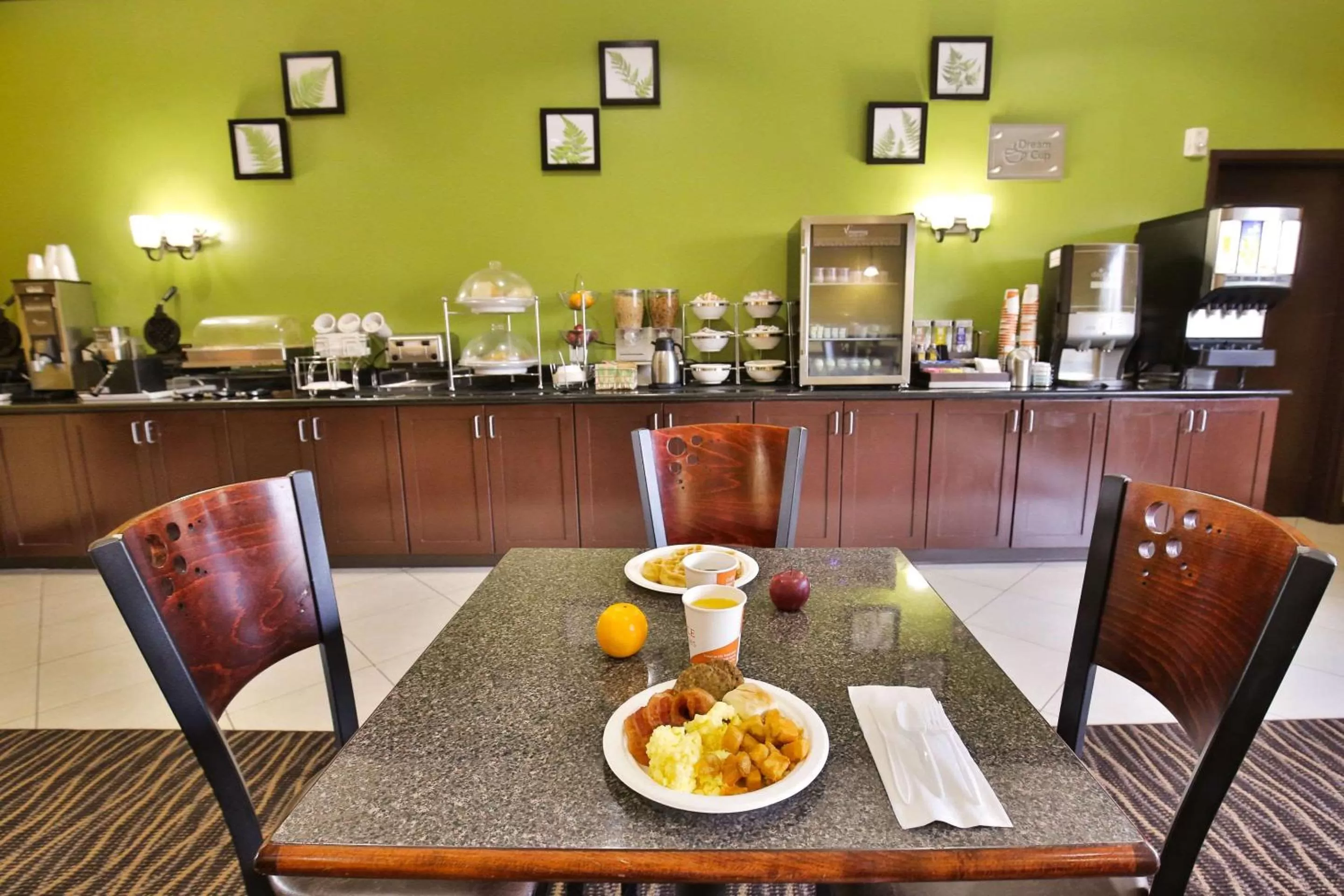 Restaurant/places to eat in Sleep Inn & Suites Abilene Near University