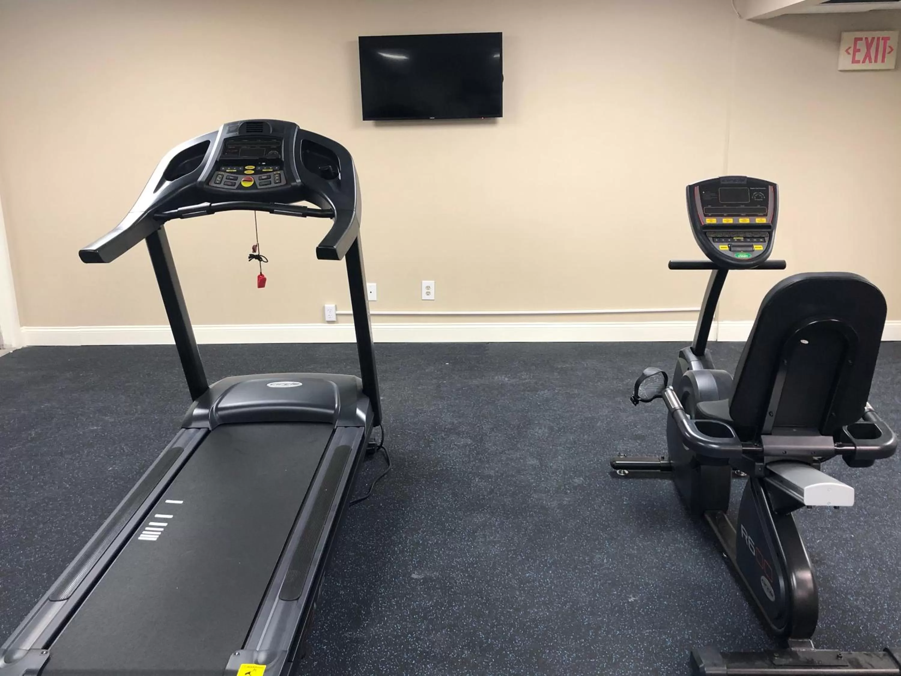 Fitness centre/facilities in Baymont by Wyndham Latham Albany Airport