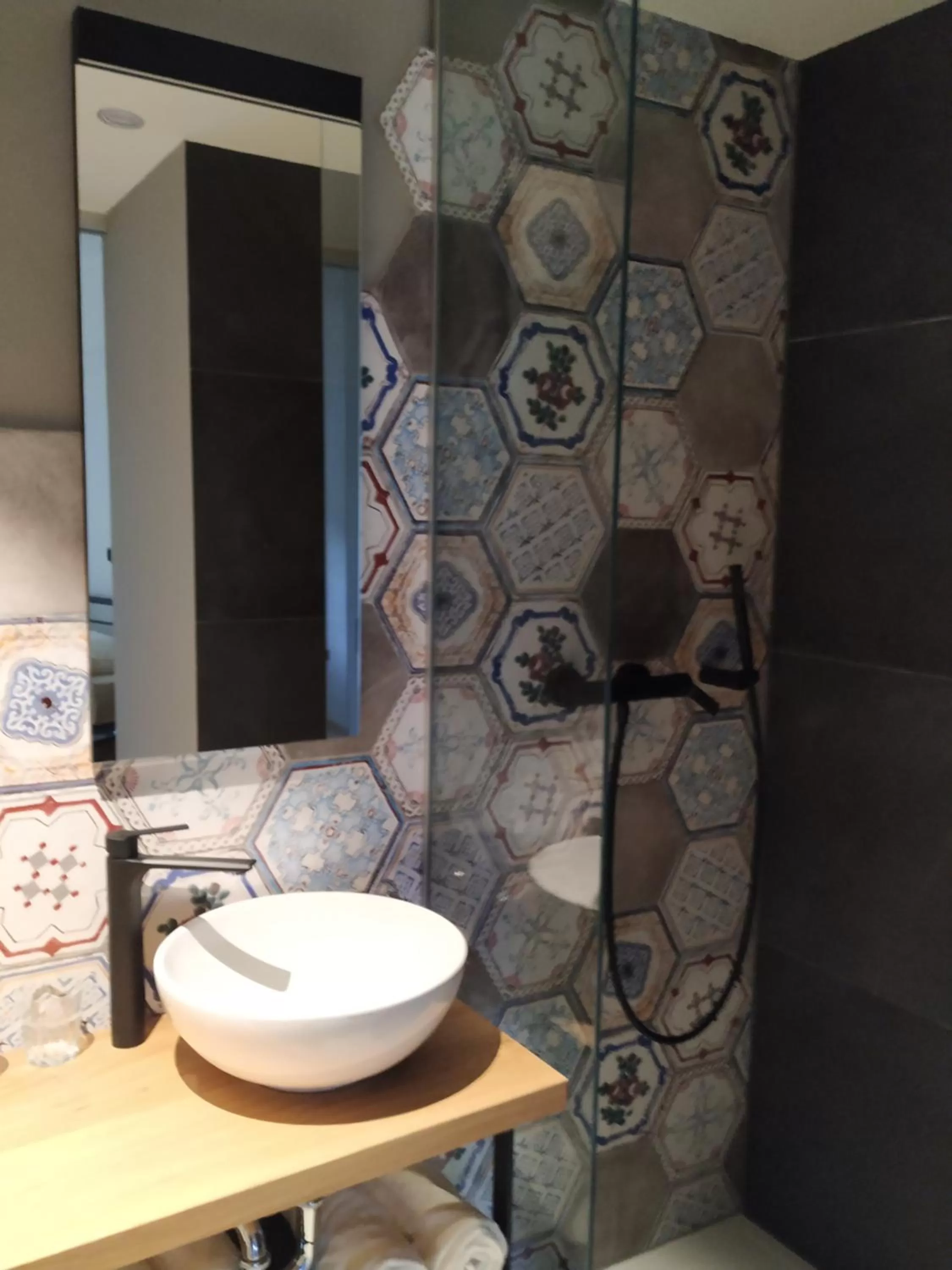 Bathroom in B & W KRIŽ