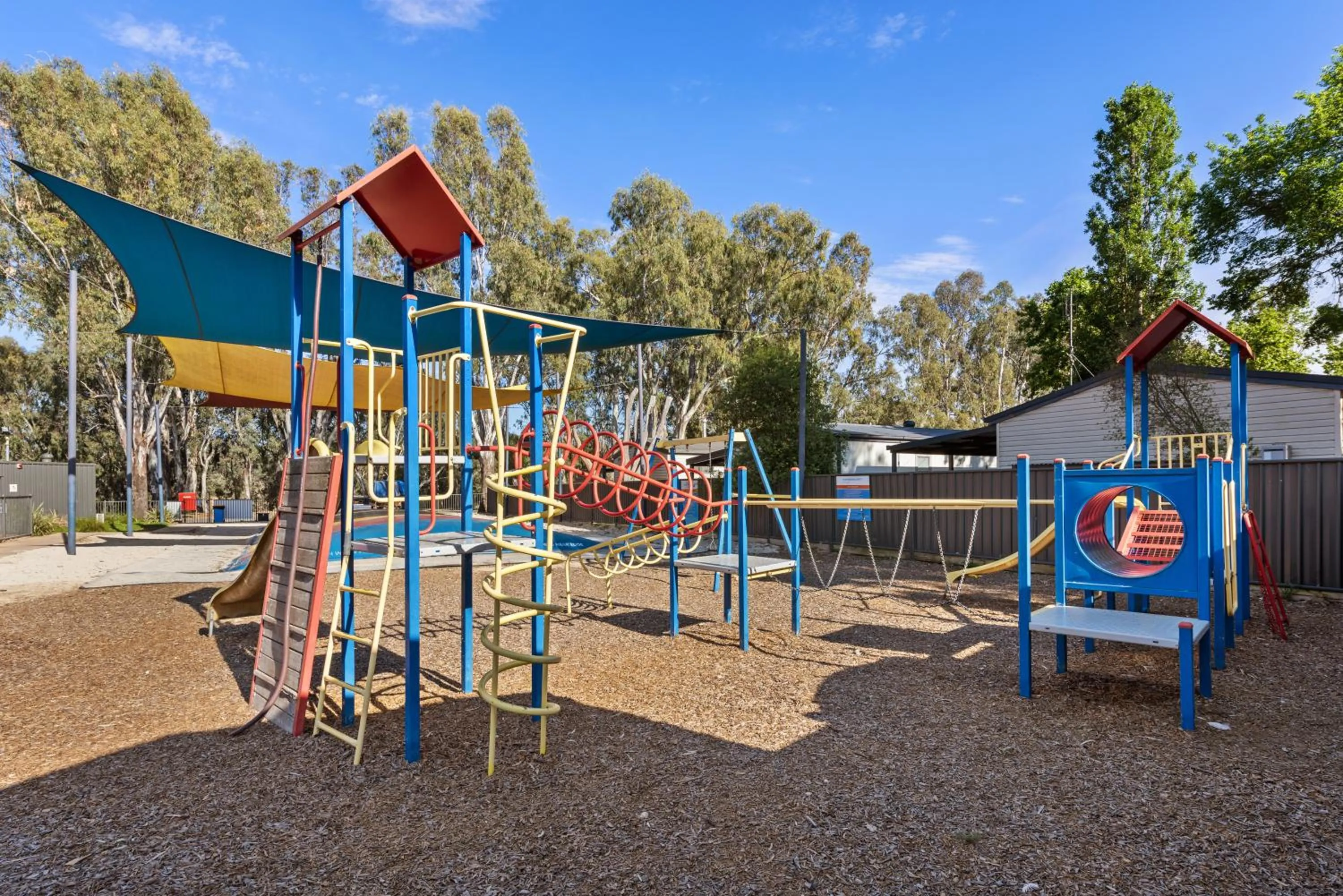Children play ground in Discovery Parks - Maidens Inn Moama