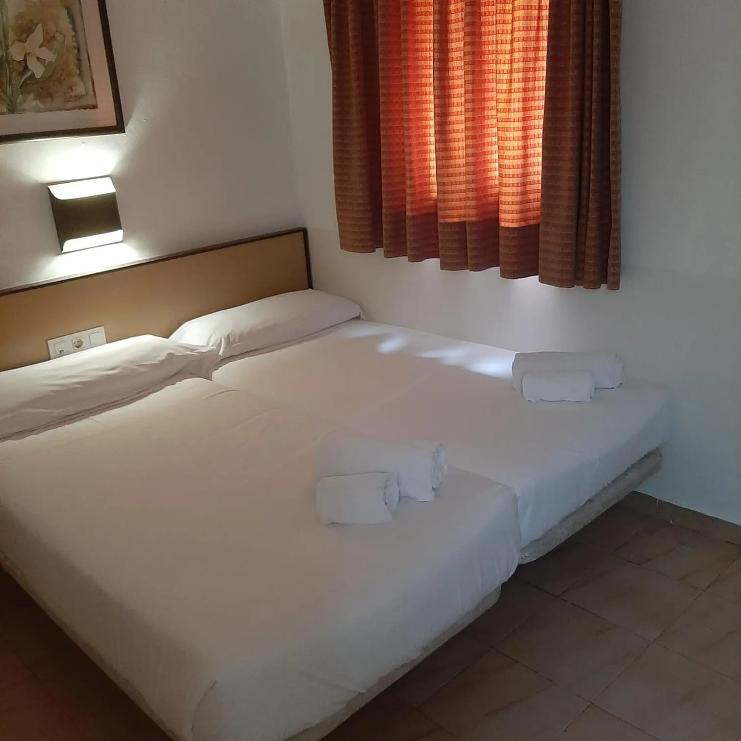 Bed in Hotel Monegal