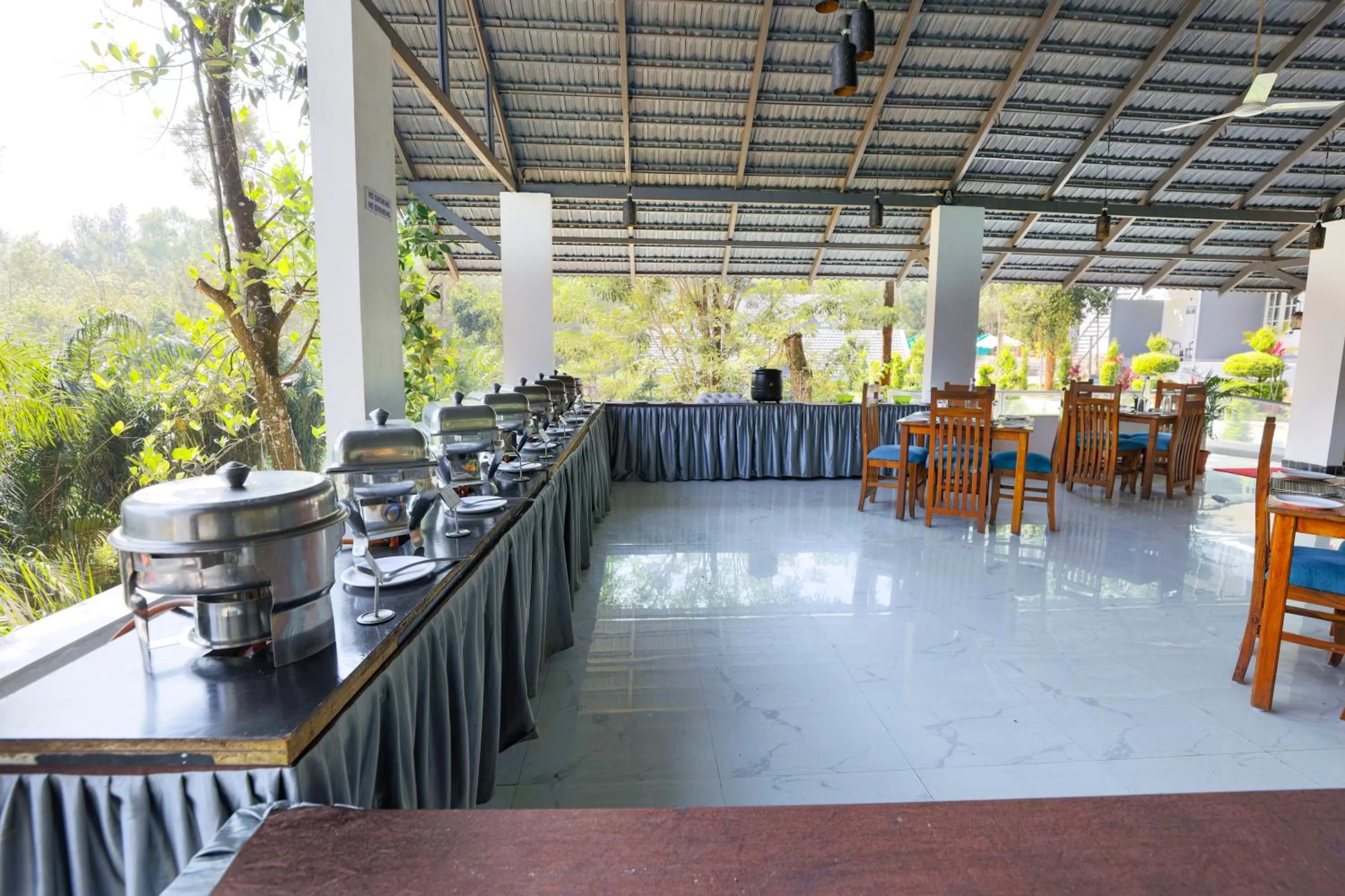 Restaurant/places to eat in The Spectrum Resort - Chikmagalur