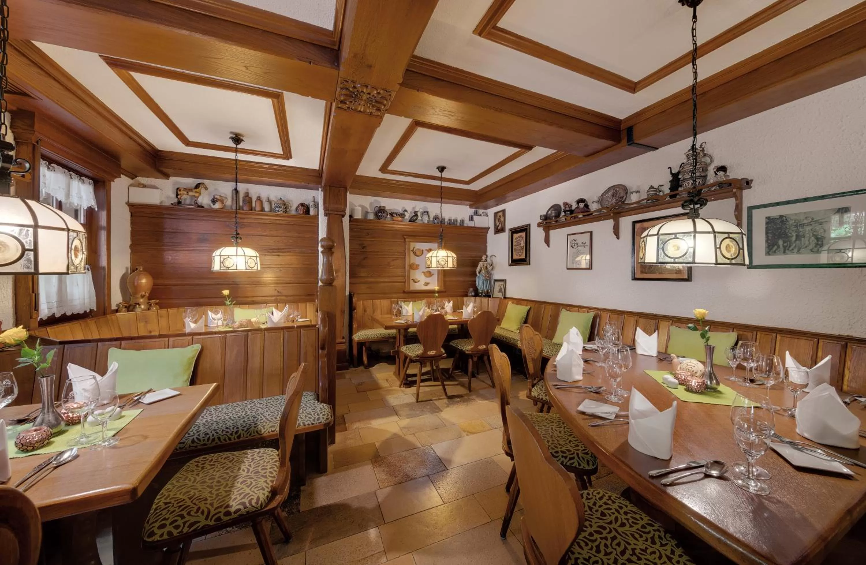 Food and drinks in Pfalzhotel Asselheim