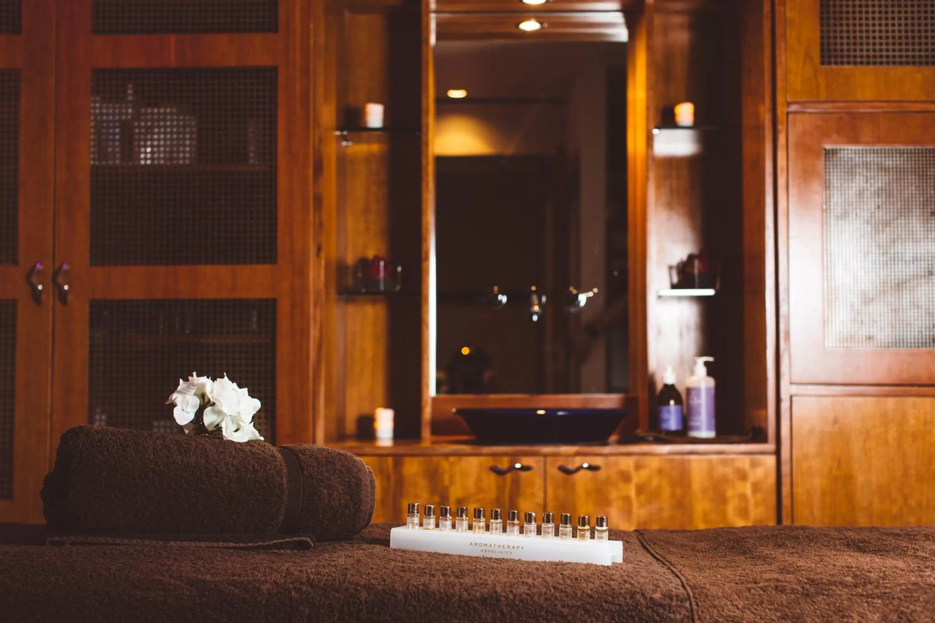 Massage in The Royal Yacht