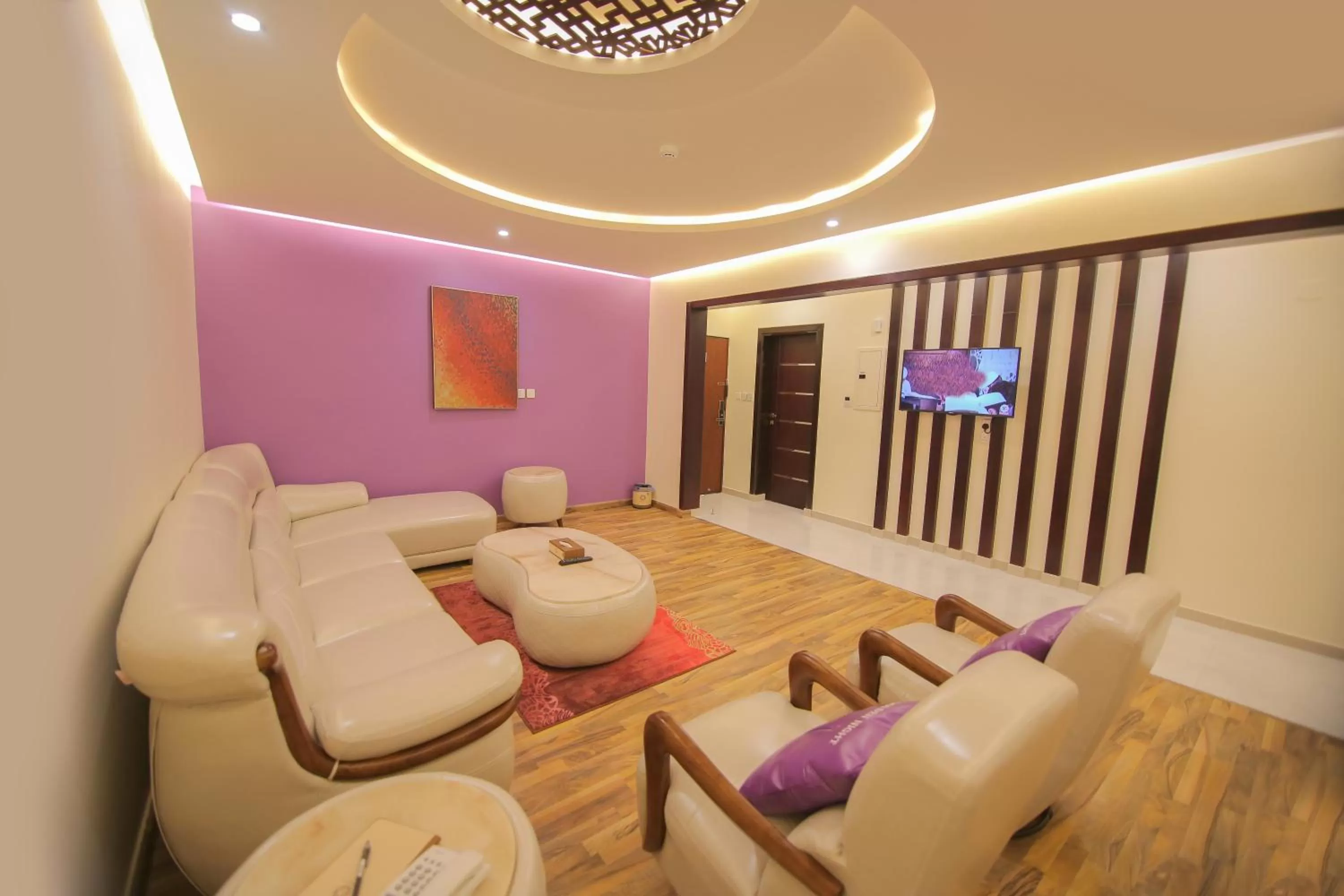 Seating area in فندق جولدن نايت Golden Night Hotel