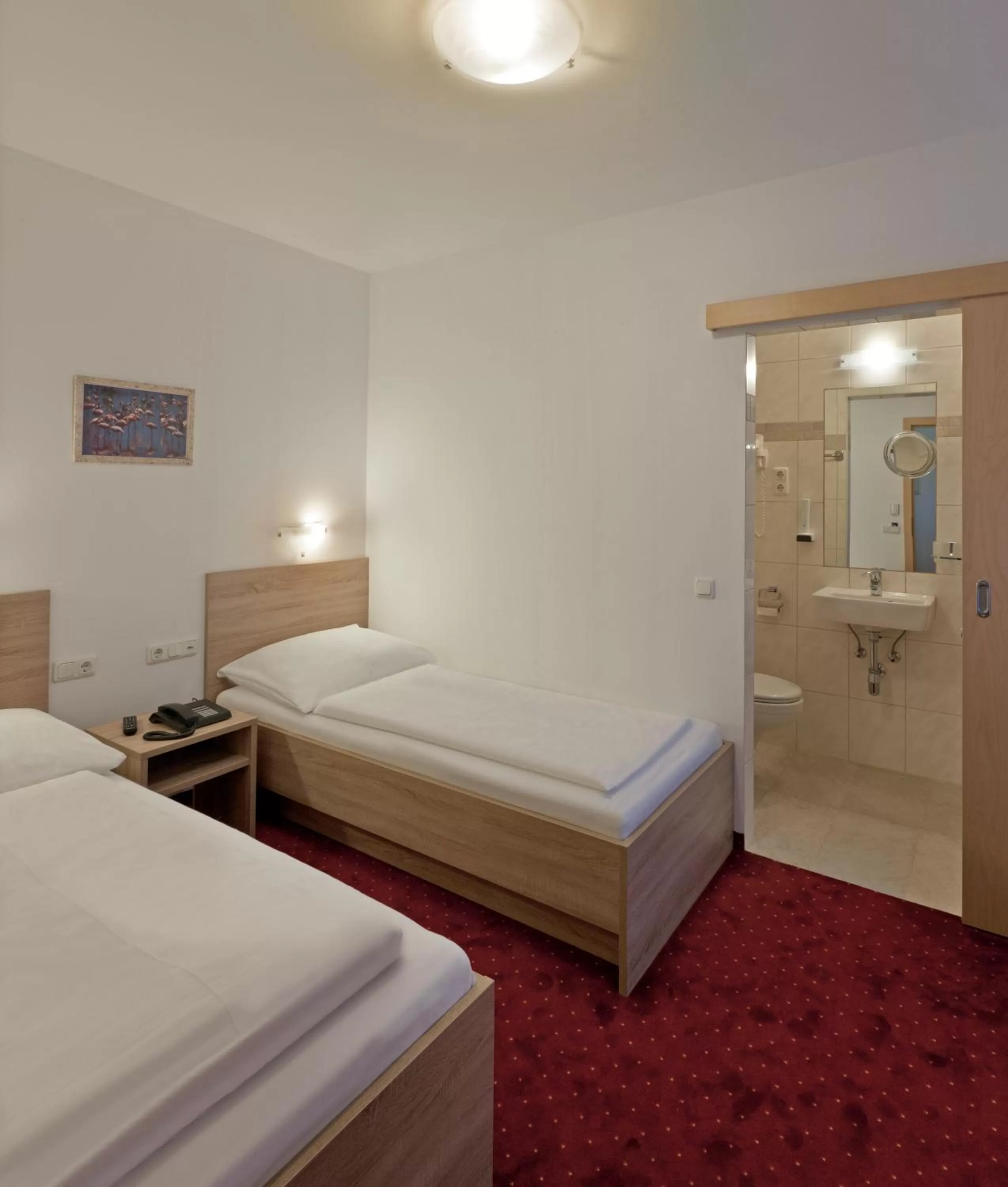 Photo of the whole room, Bed in Hotel Restaurant Wallner I contactless check-in