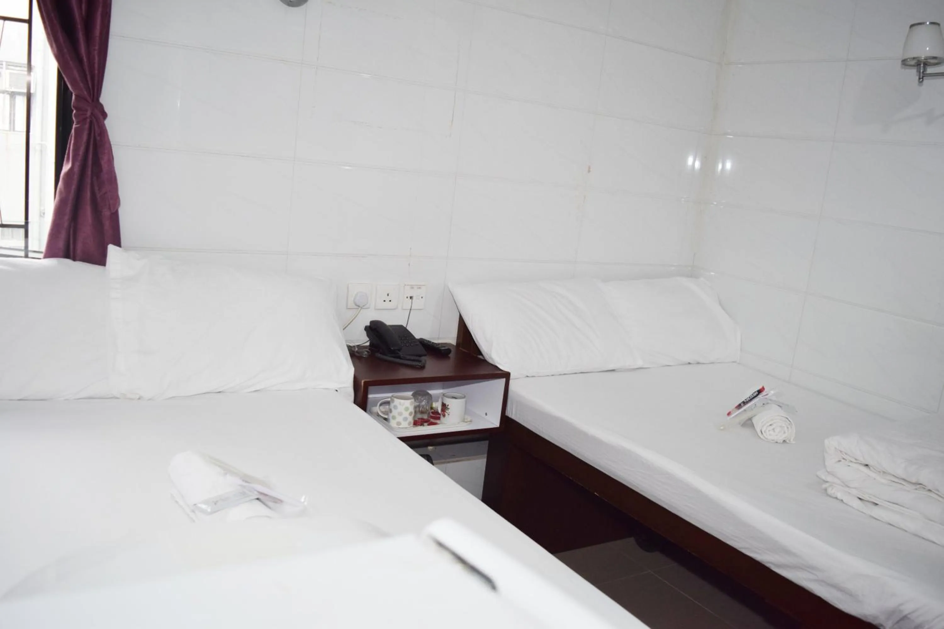 Bed in Pay-Less Guesthouse (7/F A9)
