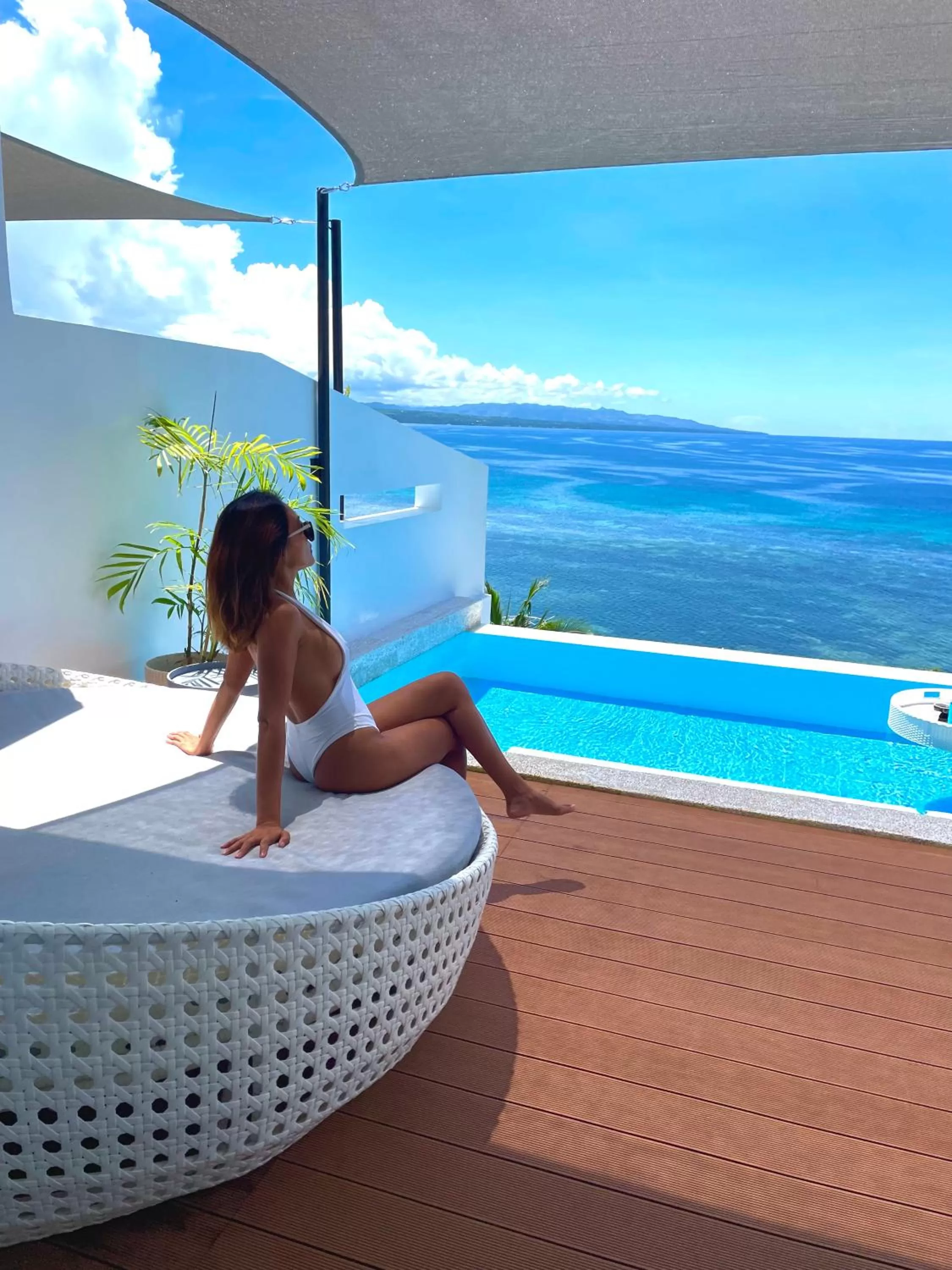 Balcony/Terrace in Epic Suites Bohol ADULTS ONLY