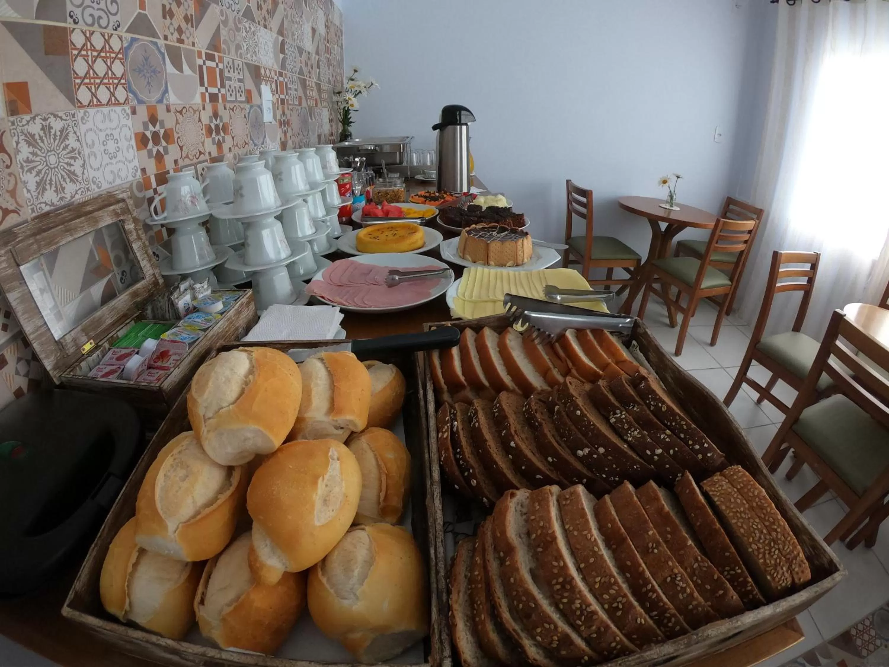 Breakfast in Hotel e Pousada Magic