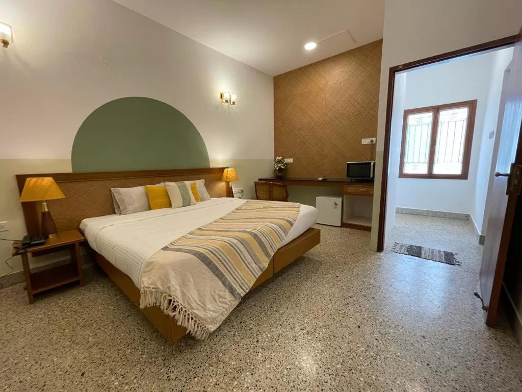 Deluxe Double Room in Hanu Reddy Residences - Nawab Habibullah Avenue