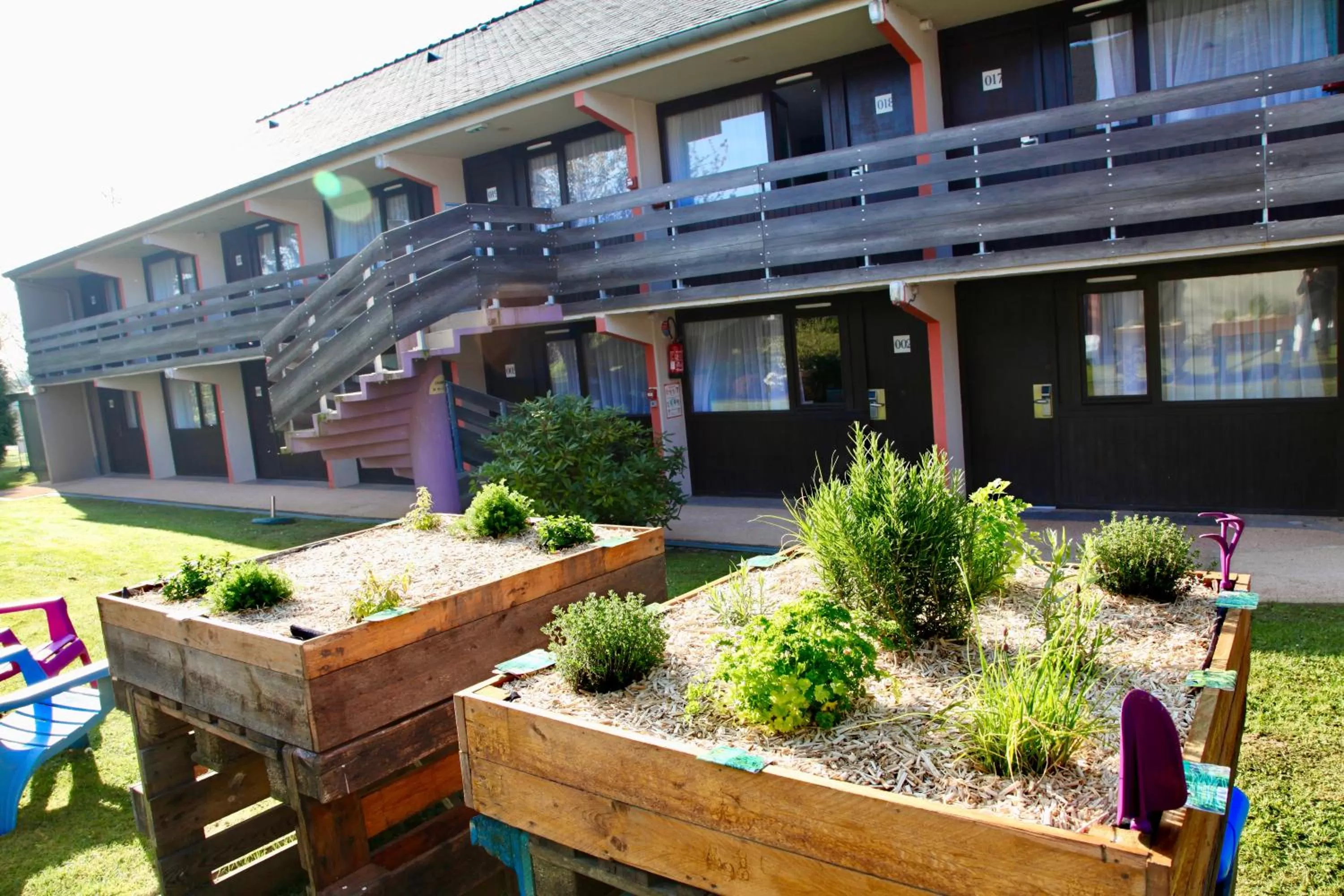 Garden view in Kyriad Lannion-Perros-Guirec