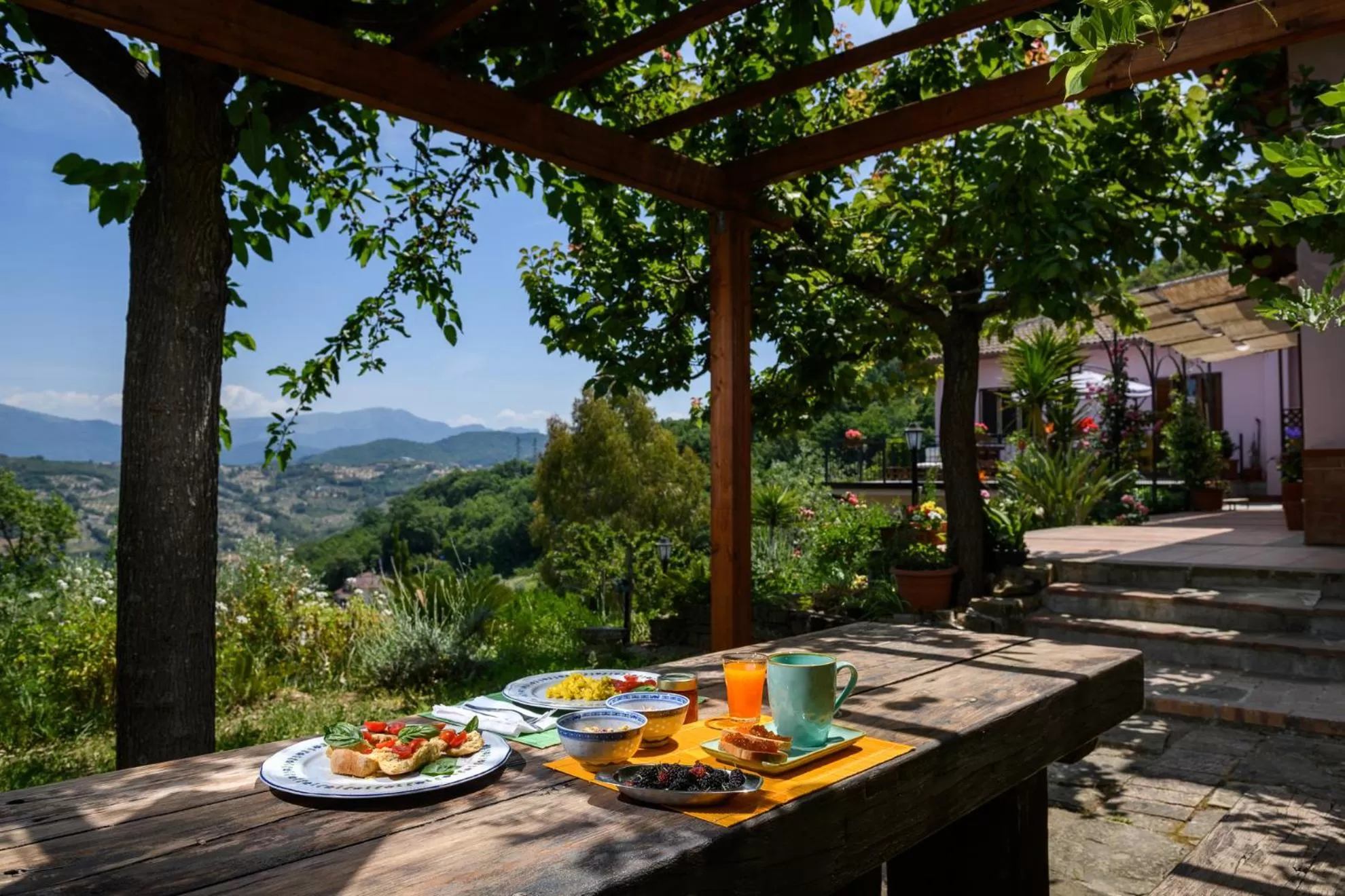 Food and drinks in B&B Albachiara Casa di Campagna