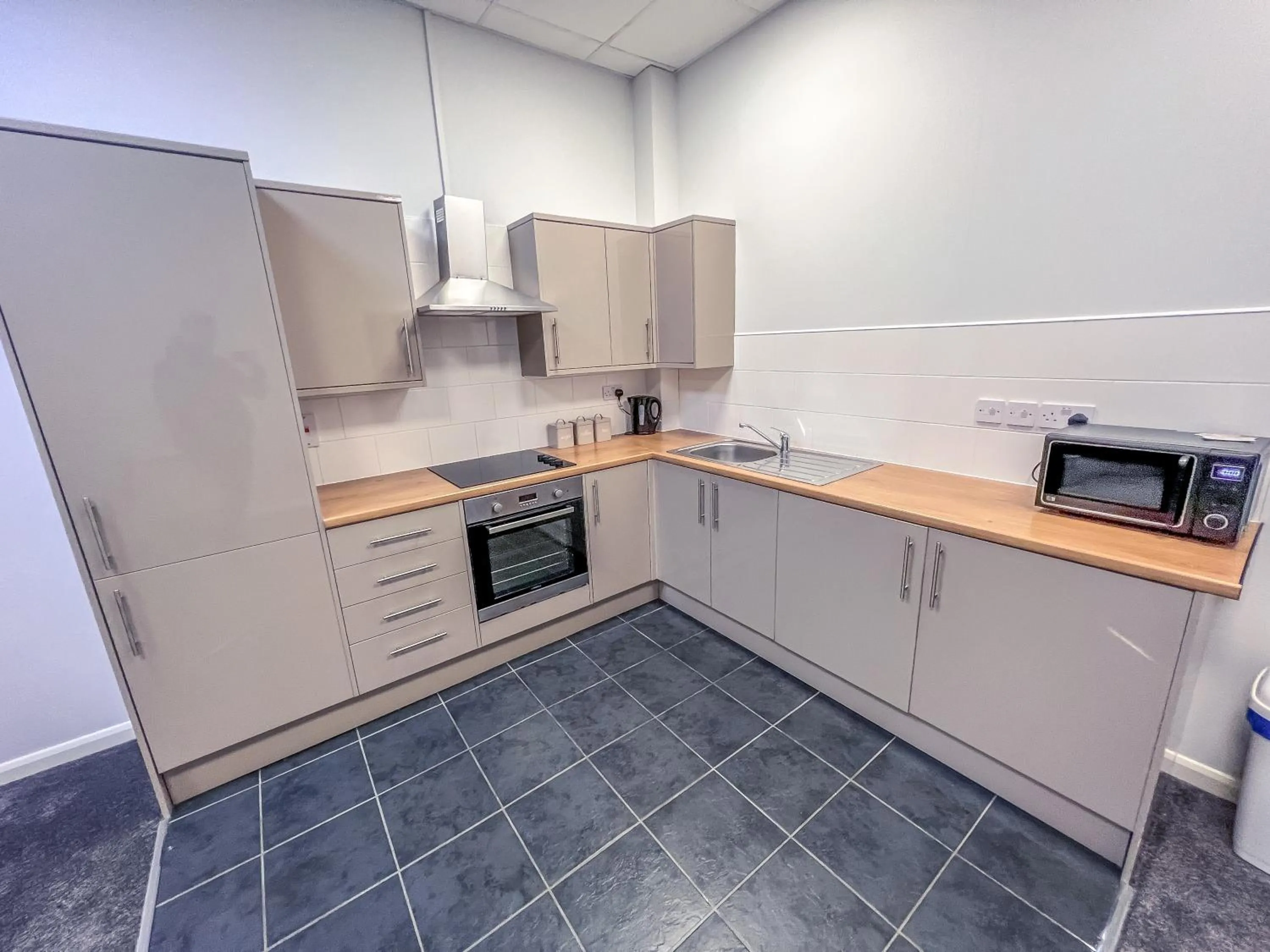 kitchen in County Hall Apartment Hotel