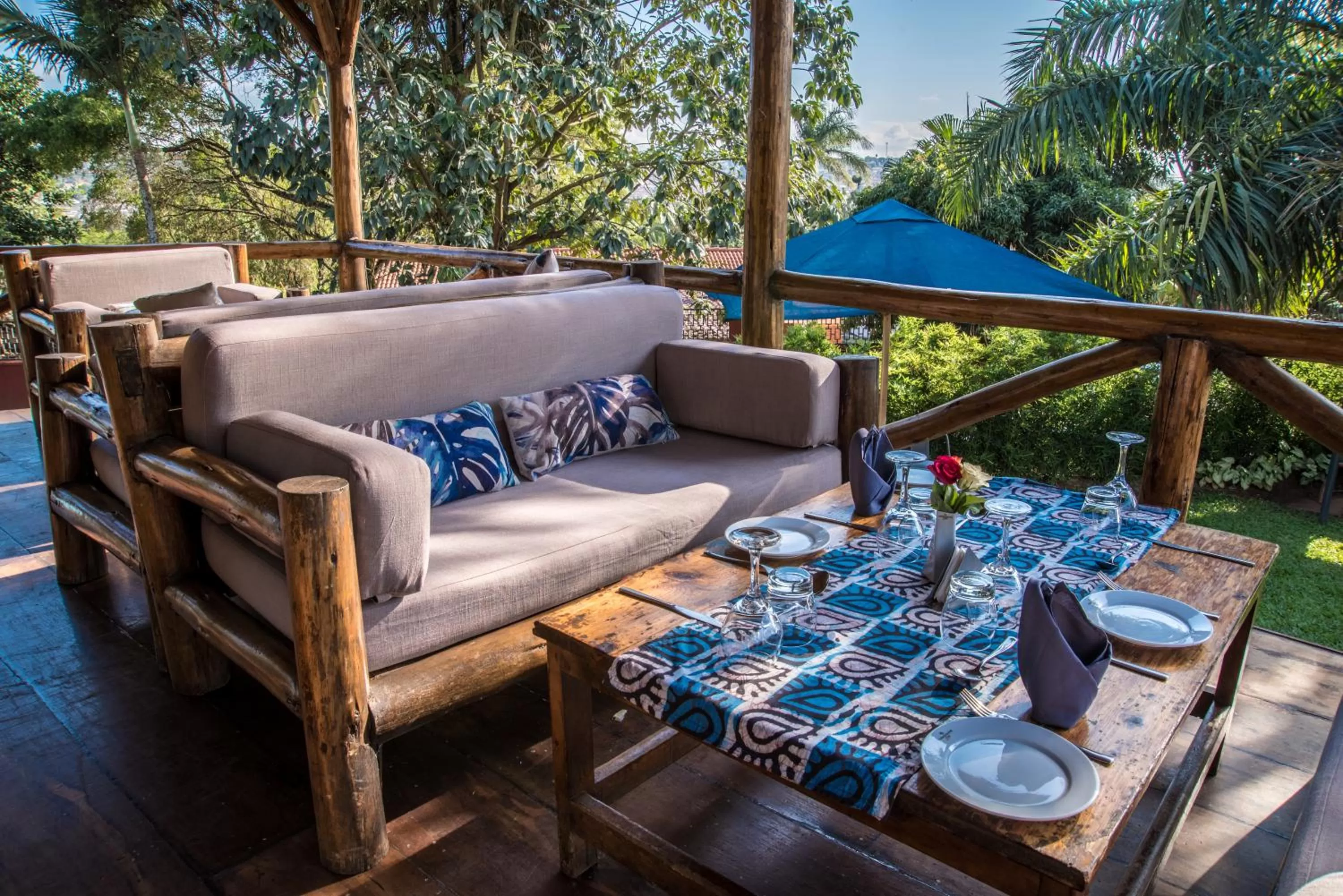 Meals in Dolphin Suites