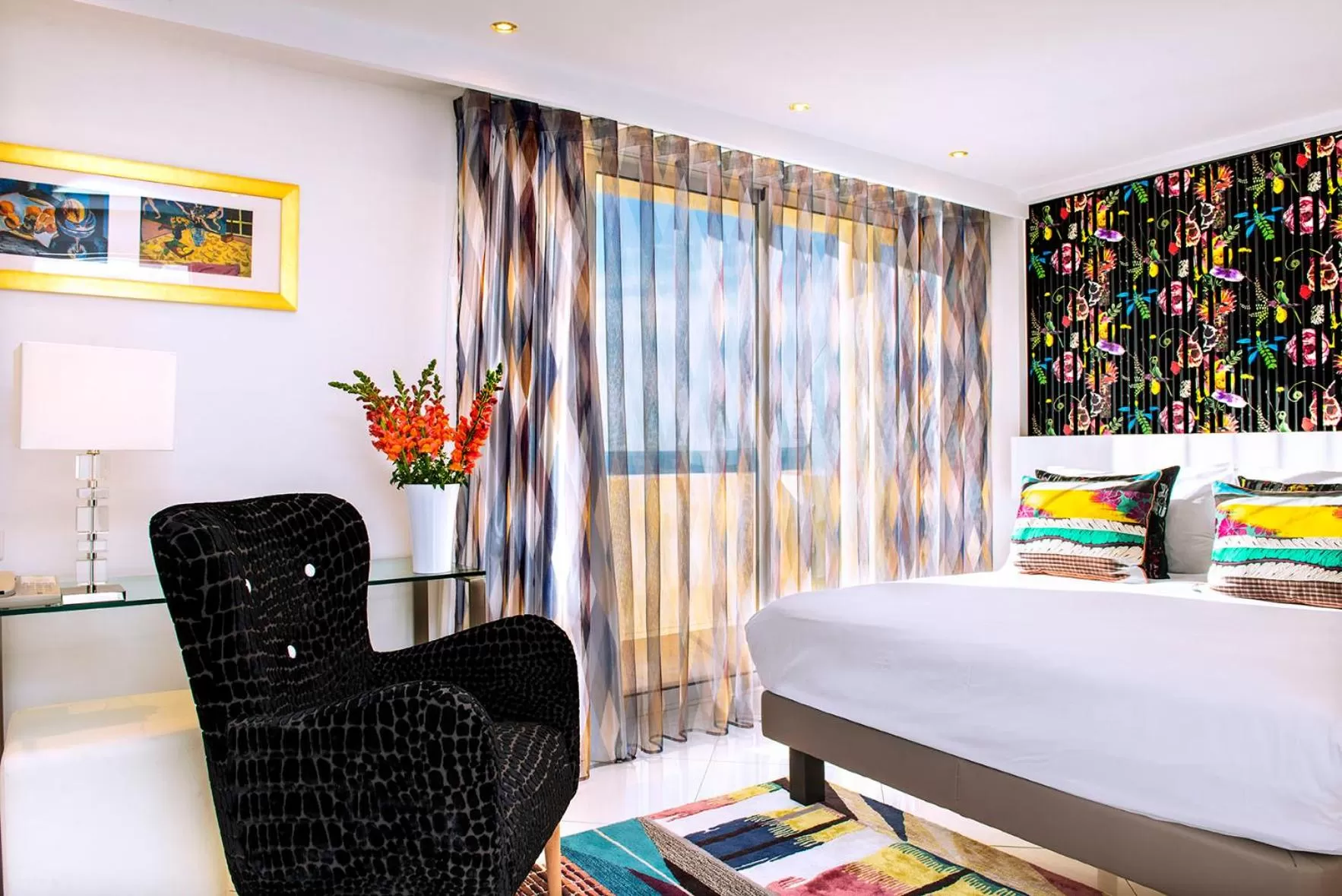 Photo of the whole room, Bed in Hôtel West End Promenade