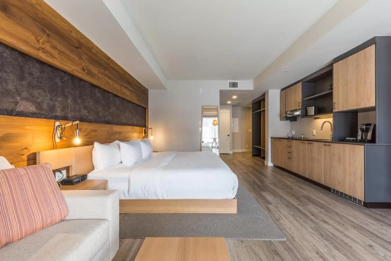 Photo of the whole room, Bed in Espace 4 Saisons