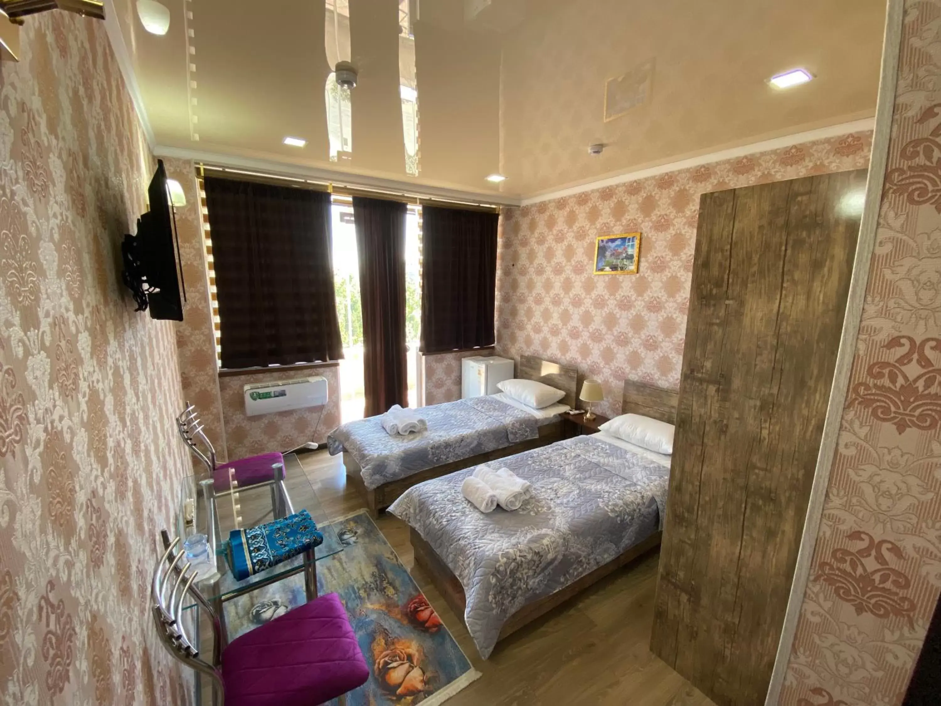 Twin Room - single occupancy in HOTEL UZBEGIM Twin Room - single occupancy in HOTEL UZBEGIM