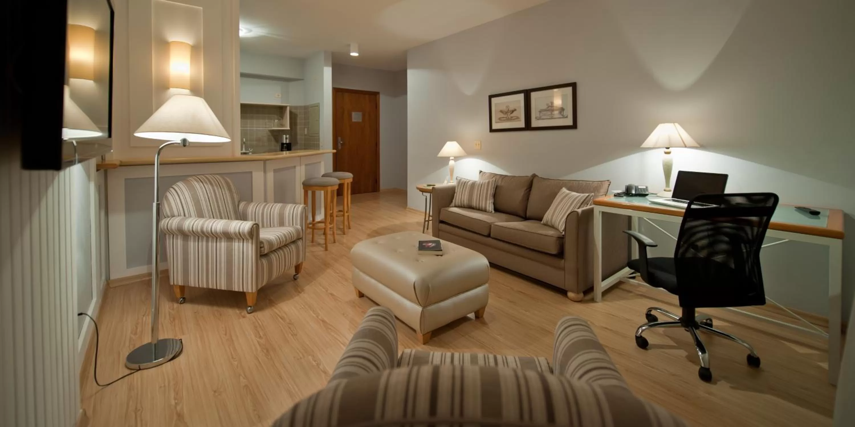 Kitchen or kitchenette in Hotel Sequóia Alphaville