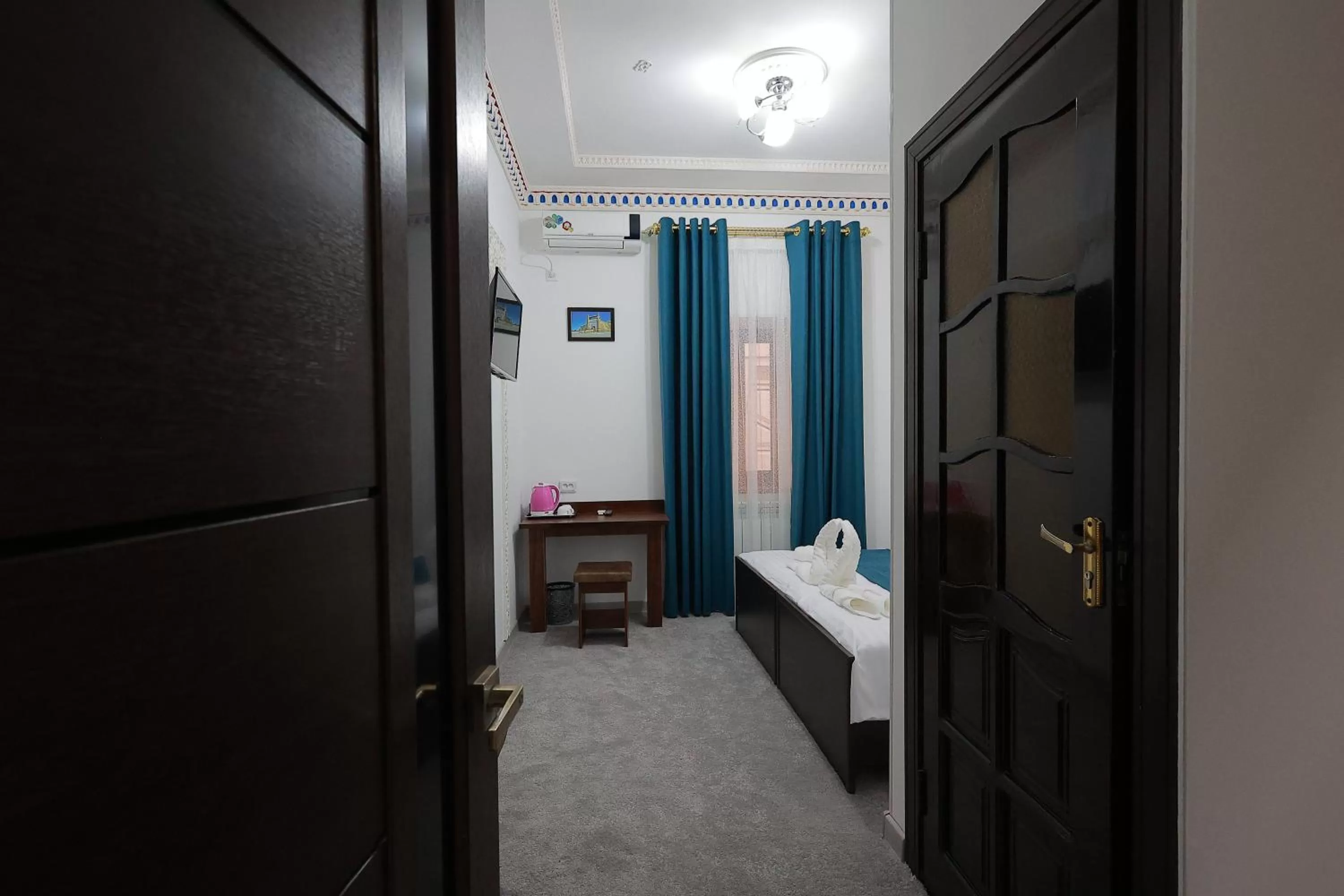 Photo of the whole room in Jahangir Boutique Bukhara