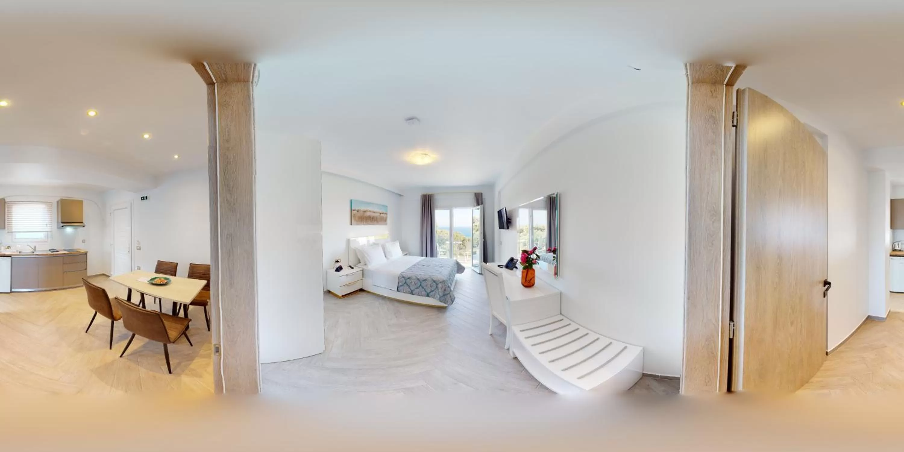 Photo of the whole room, Seating Area in Golden Lion Parga