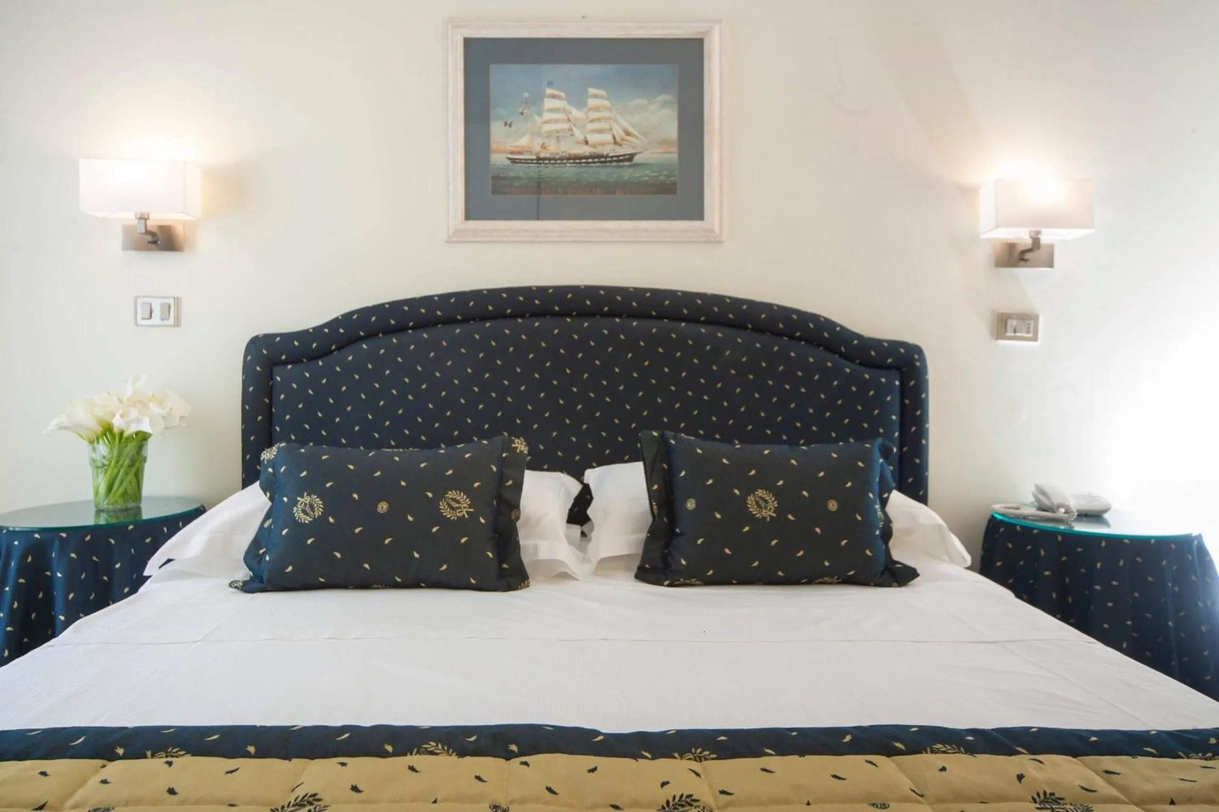 bunk bed, Bed in Hotel Mon Cheri