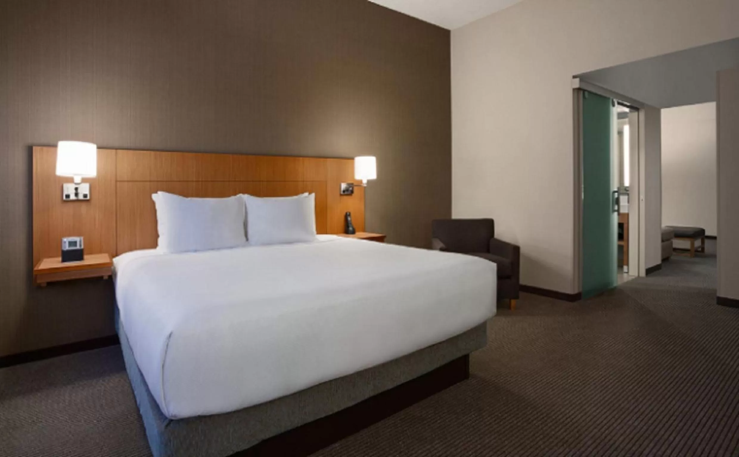 Bed in Hyatt Place Minneapolis/Downtown