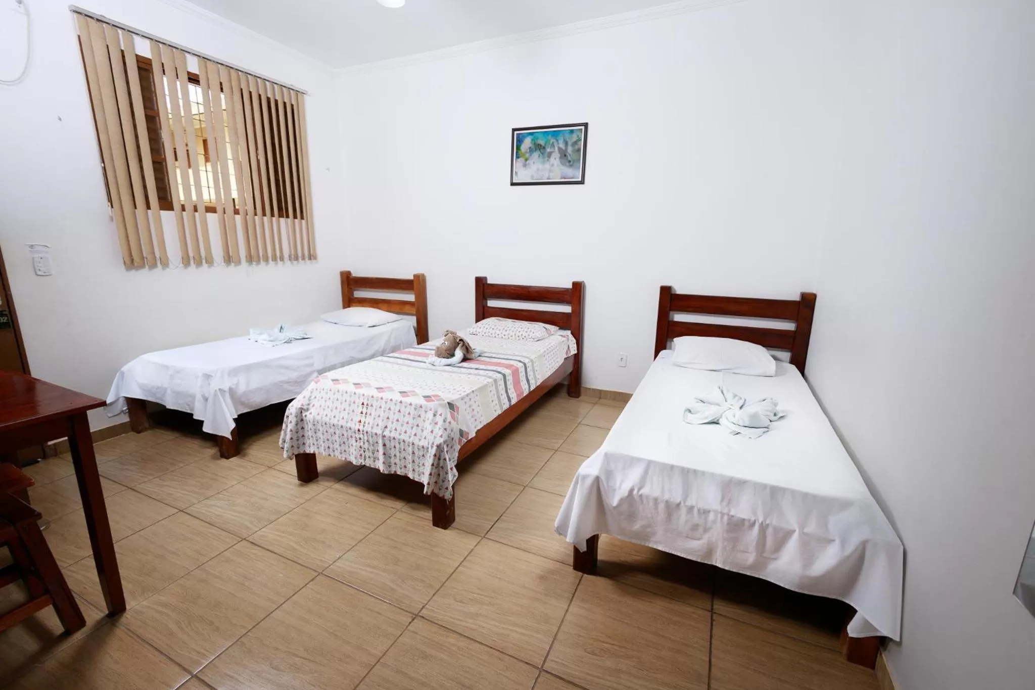 Bed in Hotel Portela III - Aprox 600m do Thermas dos Laranjais e Hot Beach