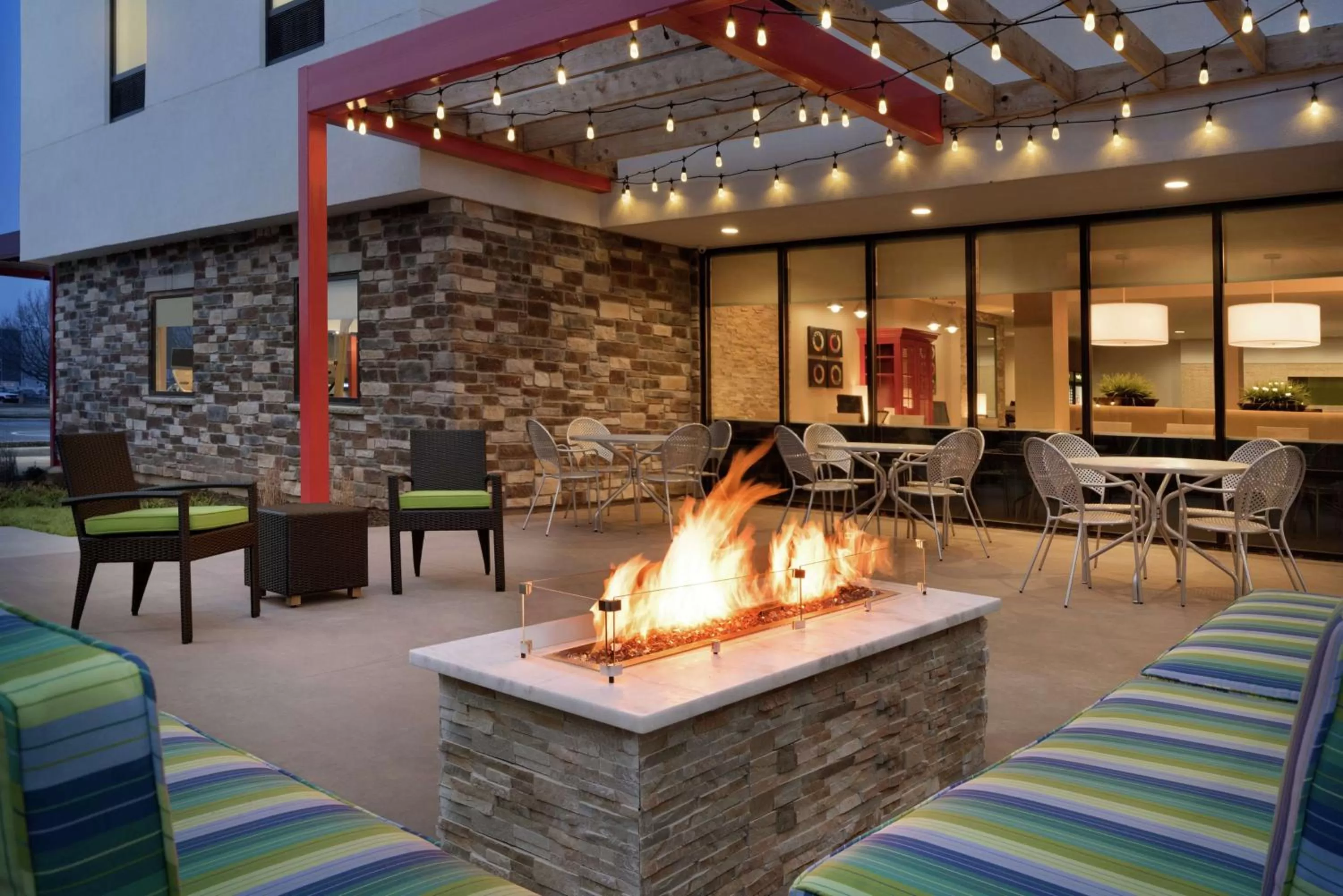 Patio in Home2 Suites By Hilton Leavenworth Downtown