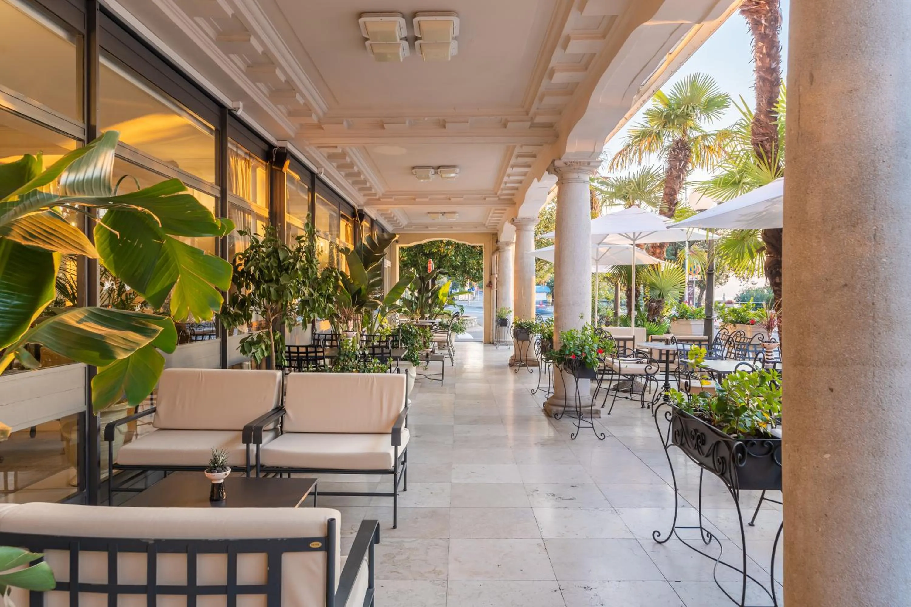 Coffee/tea facilities in Hotel Bellevue - by Liburnia Hotels & Villas