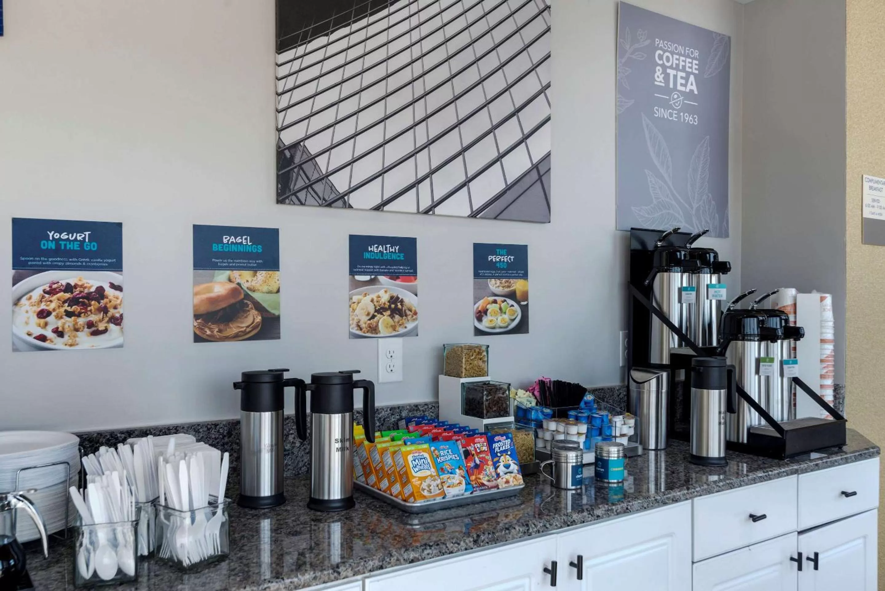 Breakfast in Clarion Pointe McDonough