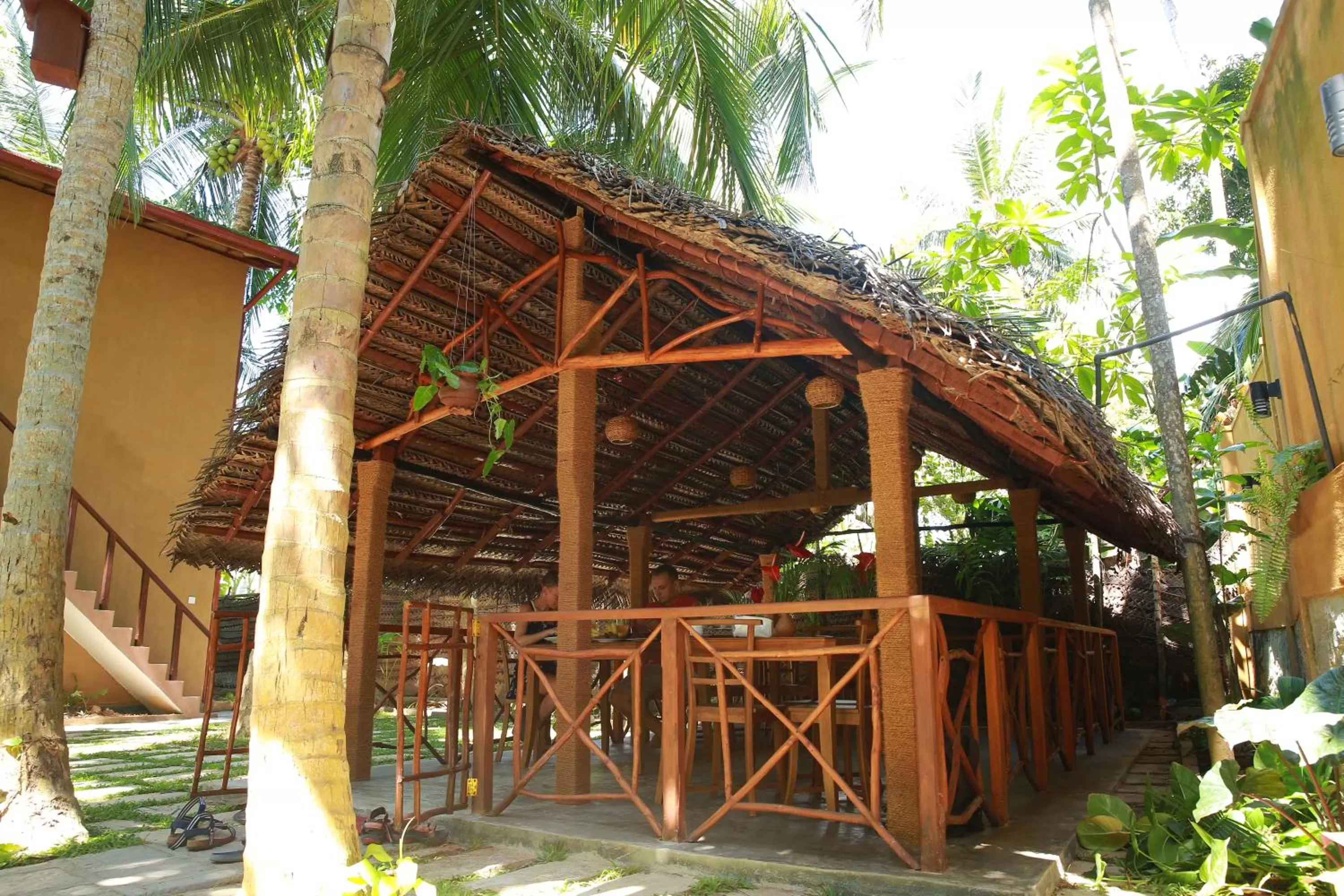 Restaurant/places to eat in Limecabanas-srilanka