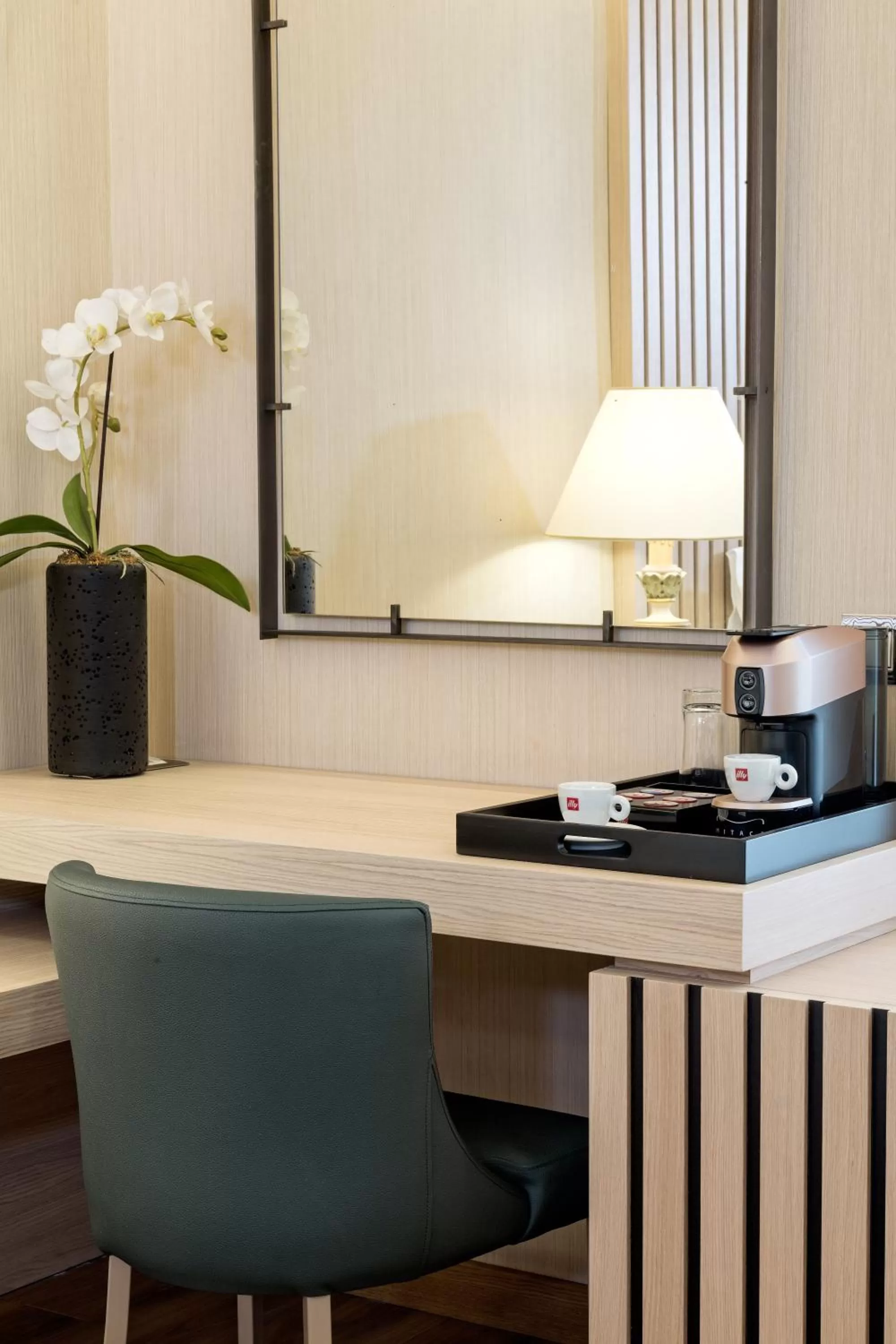 Bedroom in Divani Palace Acropolis