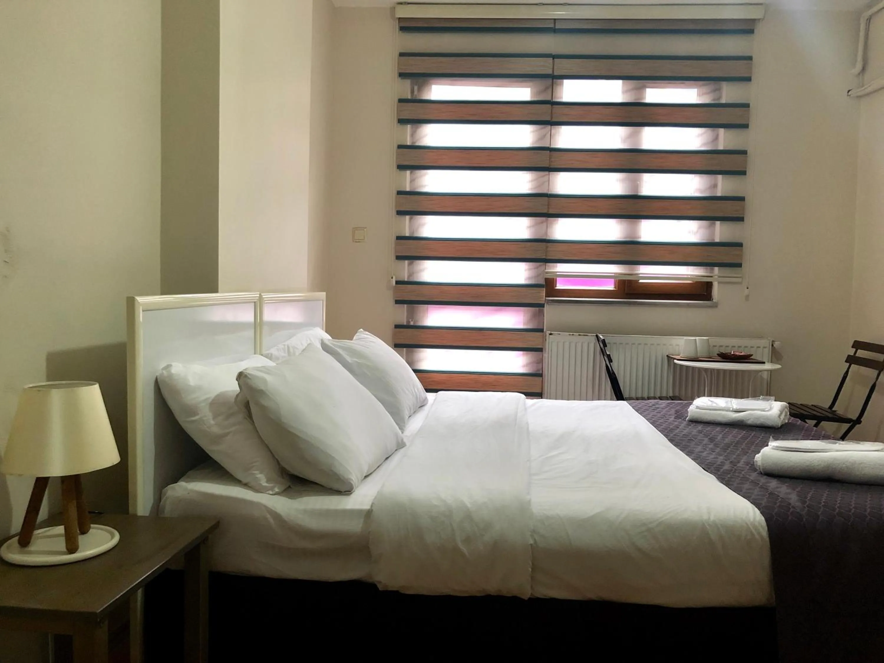 Photo of the whole room, Bed in Centre Suites Taksim