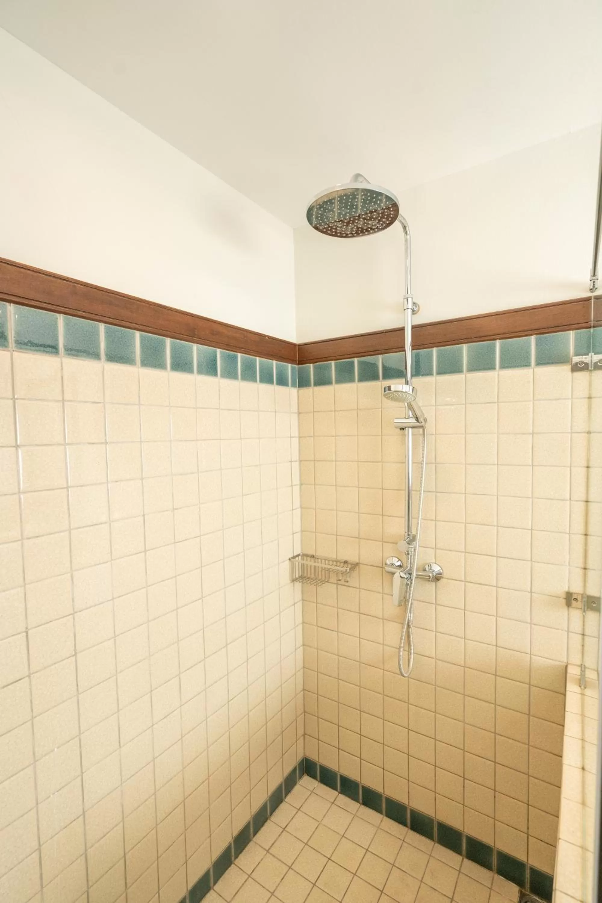 Shower in Villa Sanpakoi