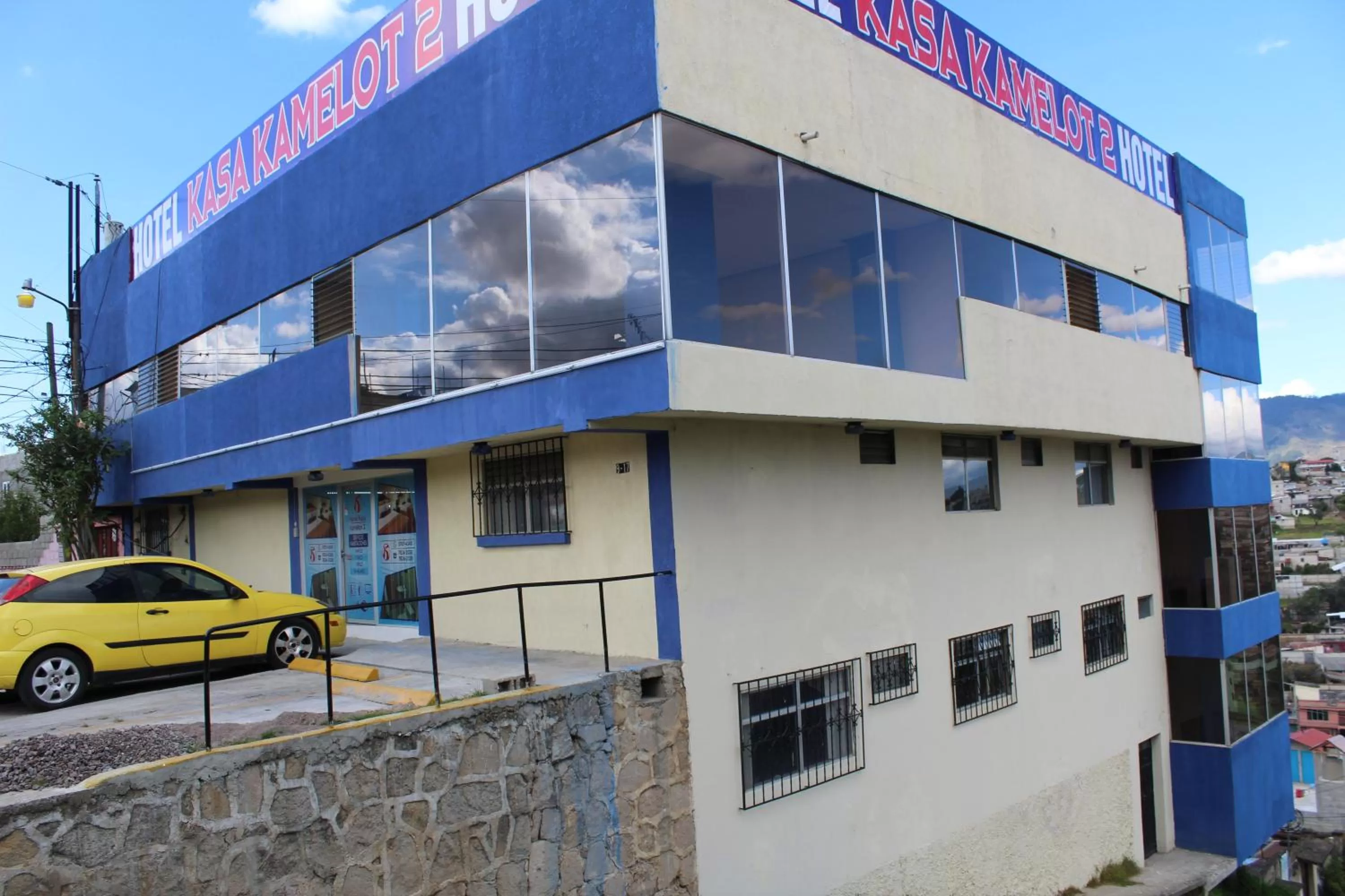 Property Building in hotel kasa kamelot 2