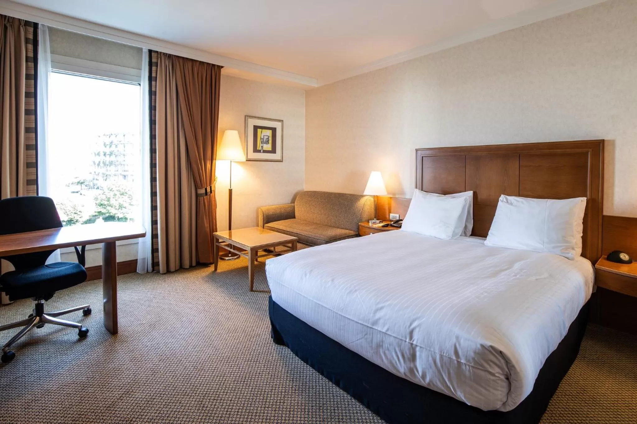 Photo of the whole room, Bed in Crowne Plaza Brussels Airport by IHG