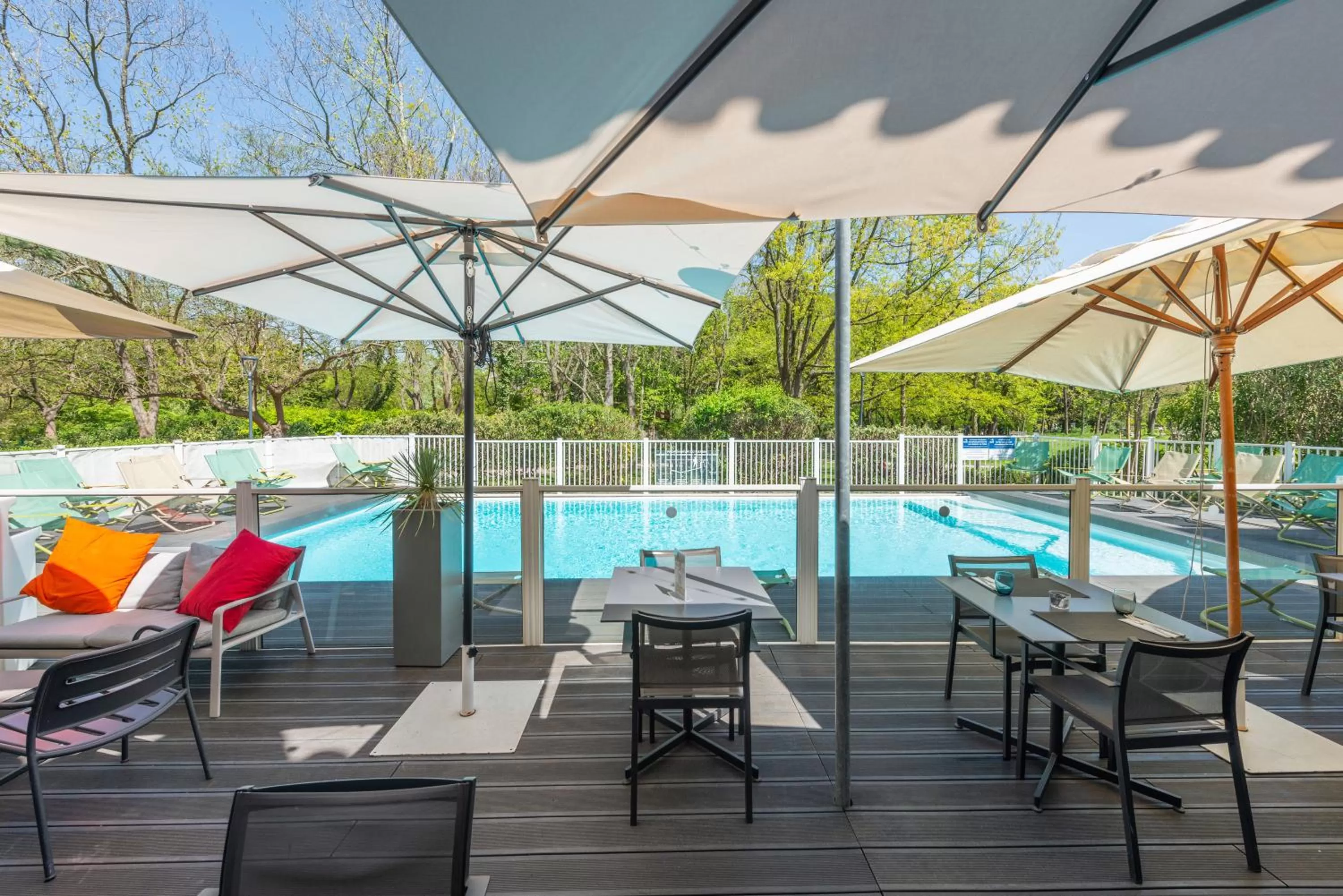 Patio in Novotel Toulouse Centre Compans Caffarelli