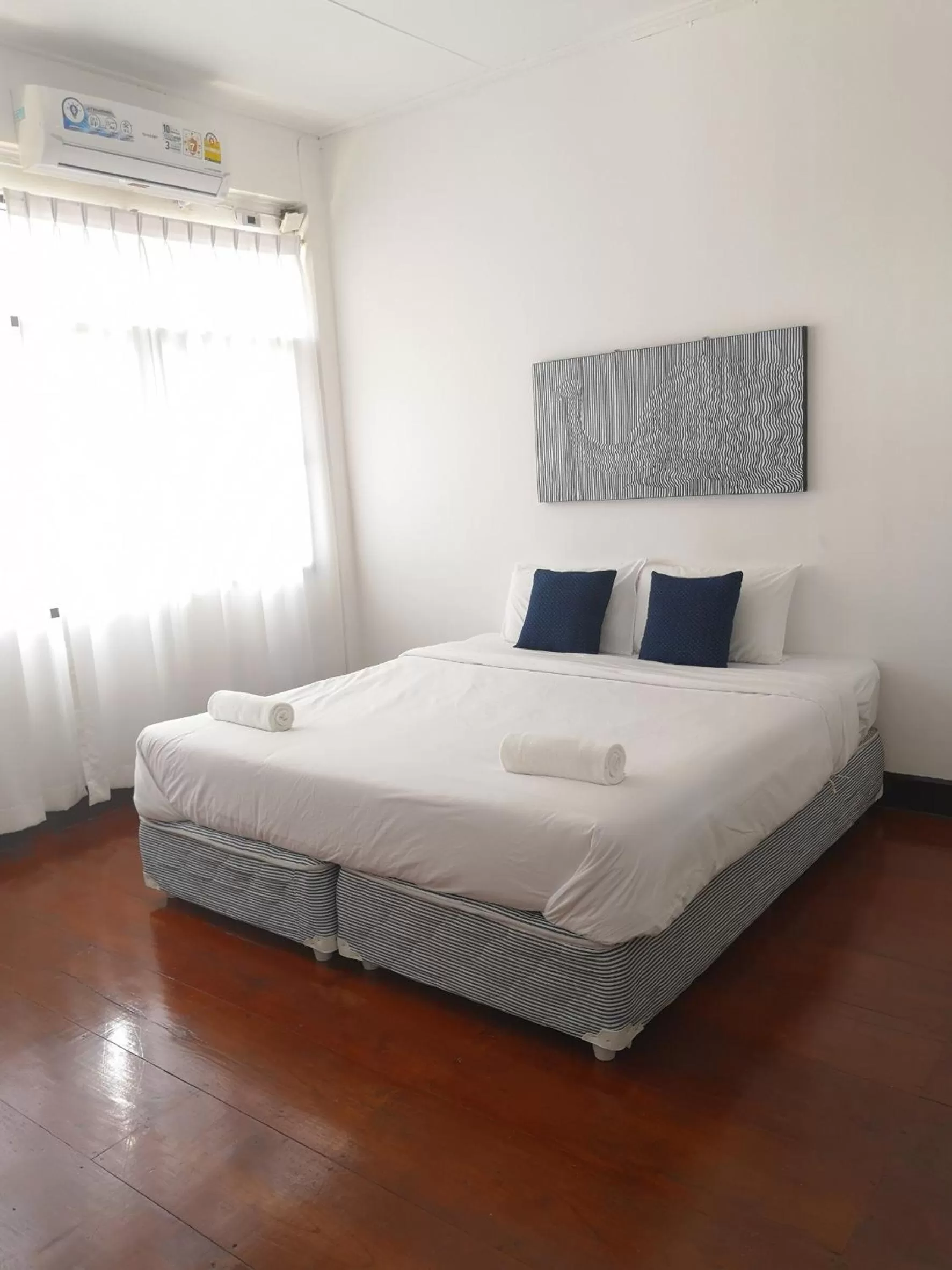 Bed in Cozy by Funwahn