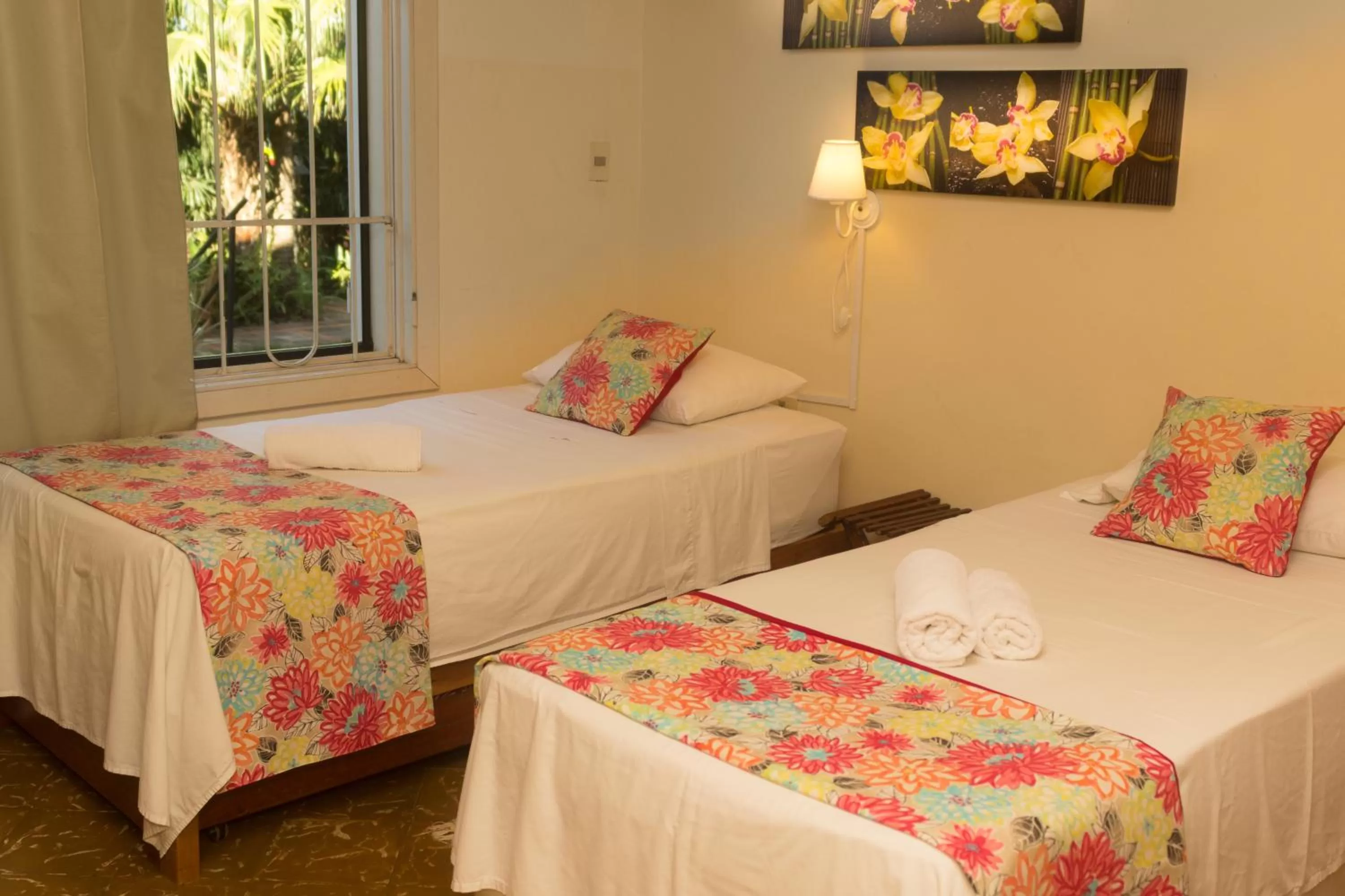 Bed in Las Orquideas Parque Hotel
