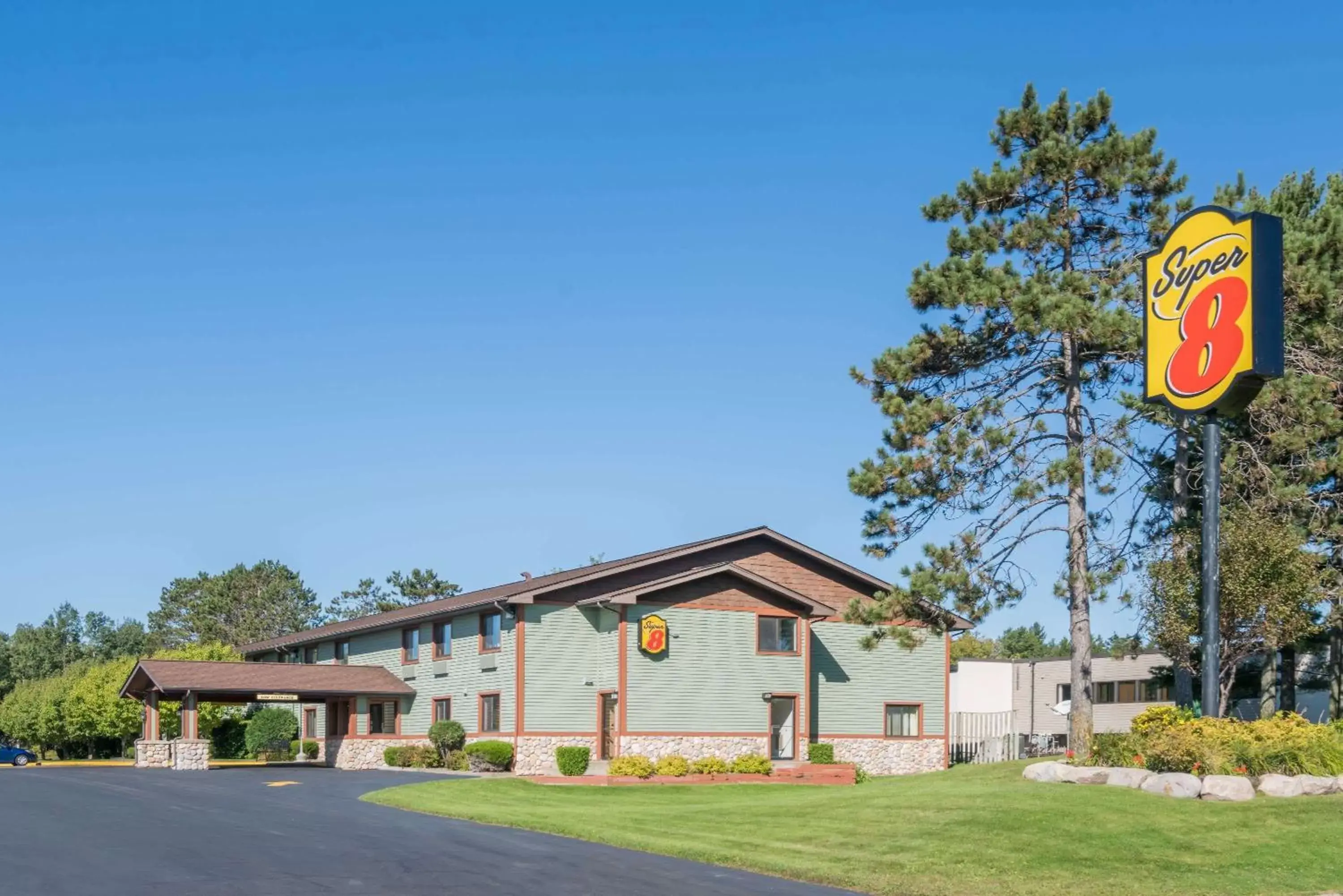 Super 8 by Wyndham Baxter/Brainerd Area Super 8 by Wyndham Baxter/Brainerd Area