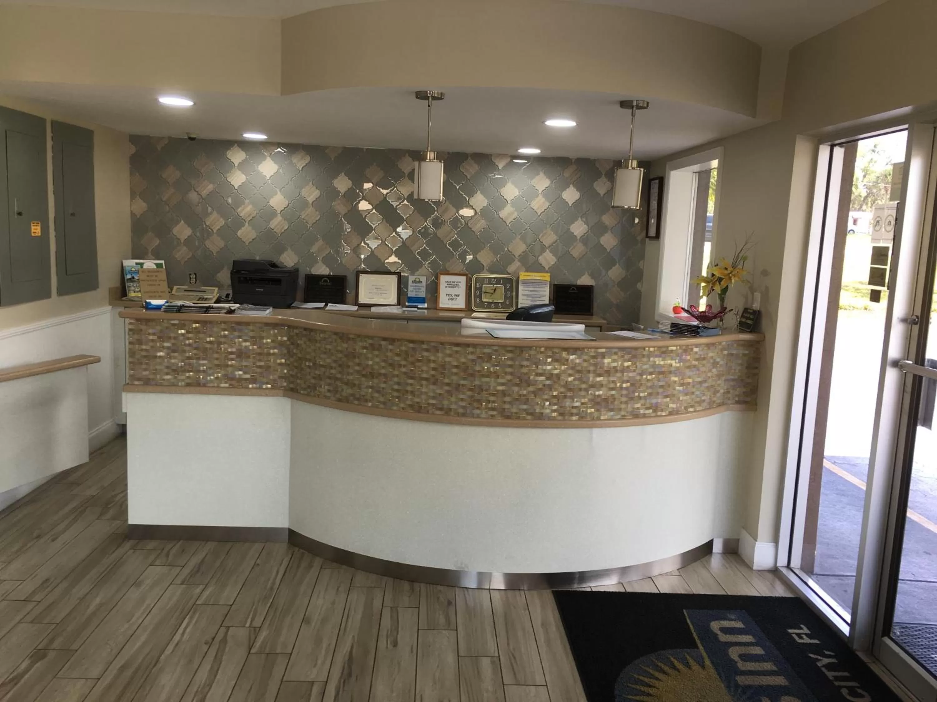 Lobby or reception in Days Inn by Wyndham Orange City/Deland